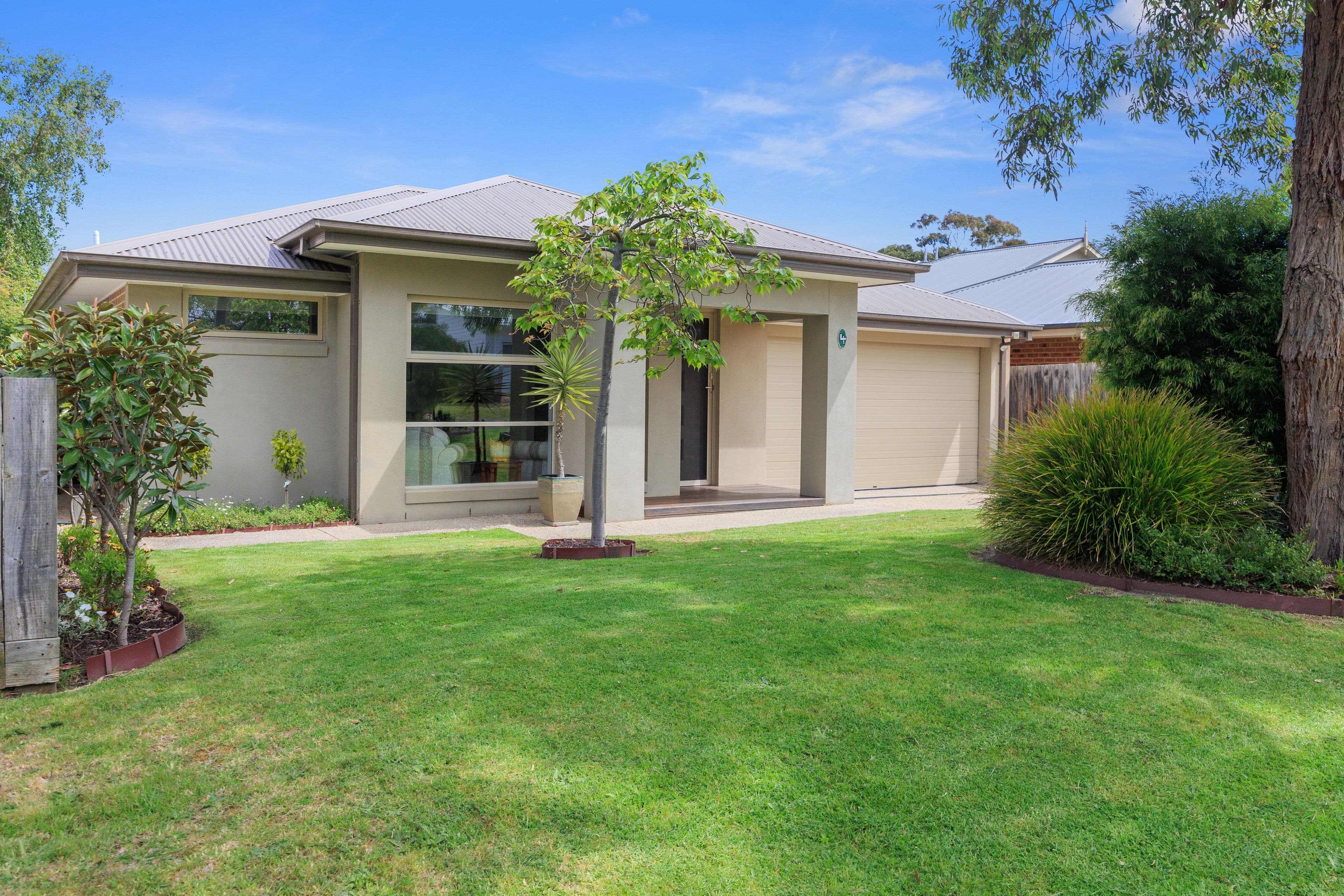 4 Churchill Crescent, Inverloch VIC 3996, Inverloch - Image 1