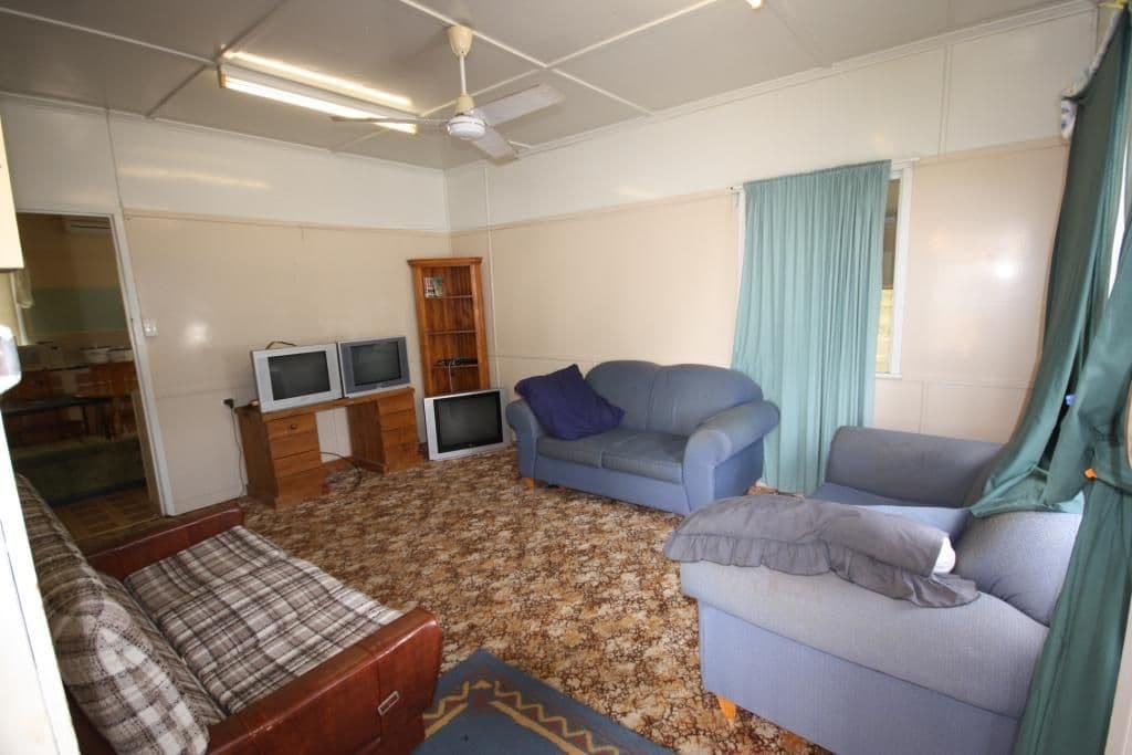 54 Porter Street, GAYNDAH QLD 4625, Gayndah - Image 1