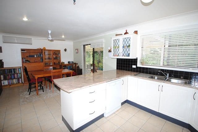25 Condie Crescent, North Nowra - Thumbnail 5