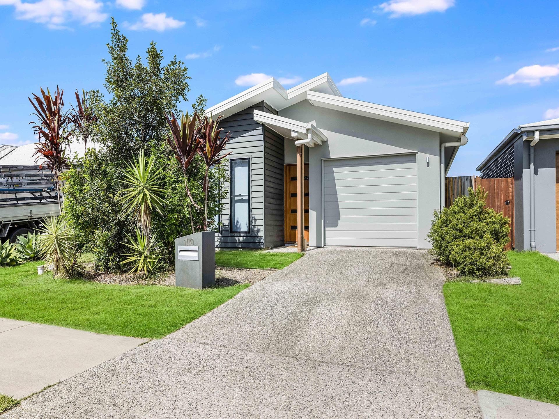 100 Steiner Crescent, Baringa QLD 4551, Baringa - Thumbnail 2