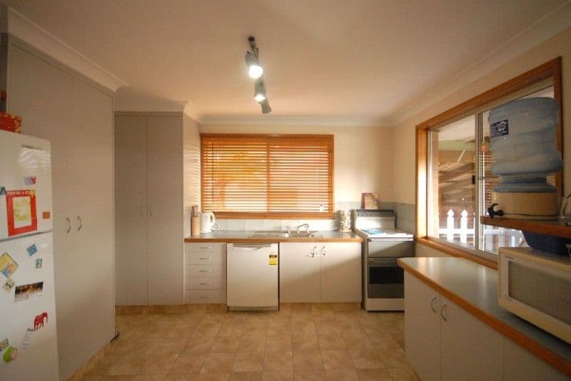 10 Butler Street, RANGEVILLE QLD 4350, Rangeville - Thumbnail 2