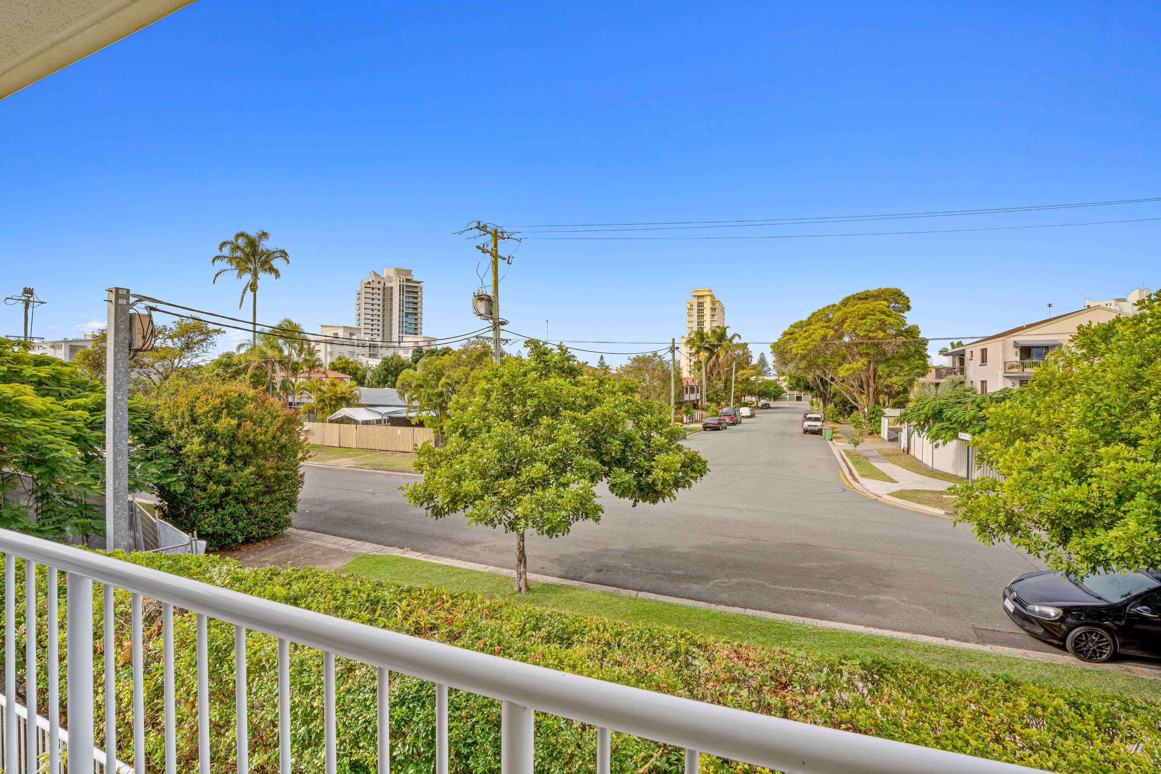 8-10 Ahern Street, Labrador QLD 4215, Labrador - Thumbnail 2