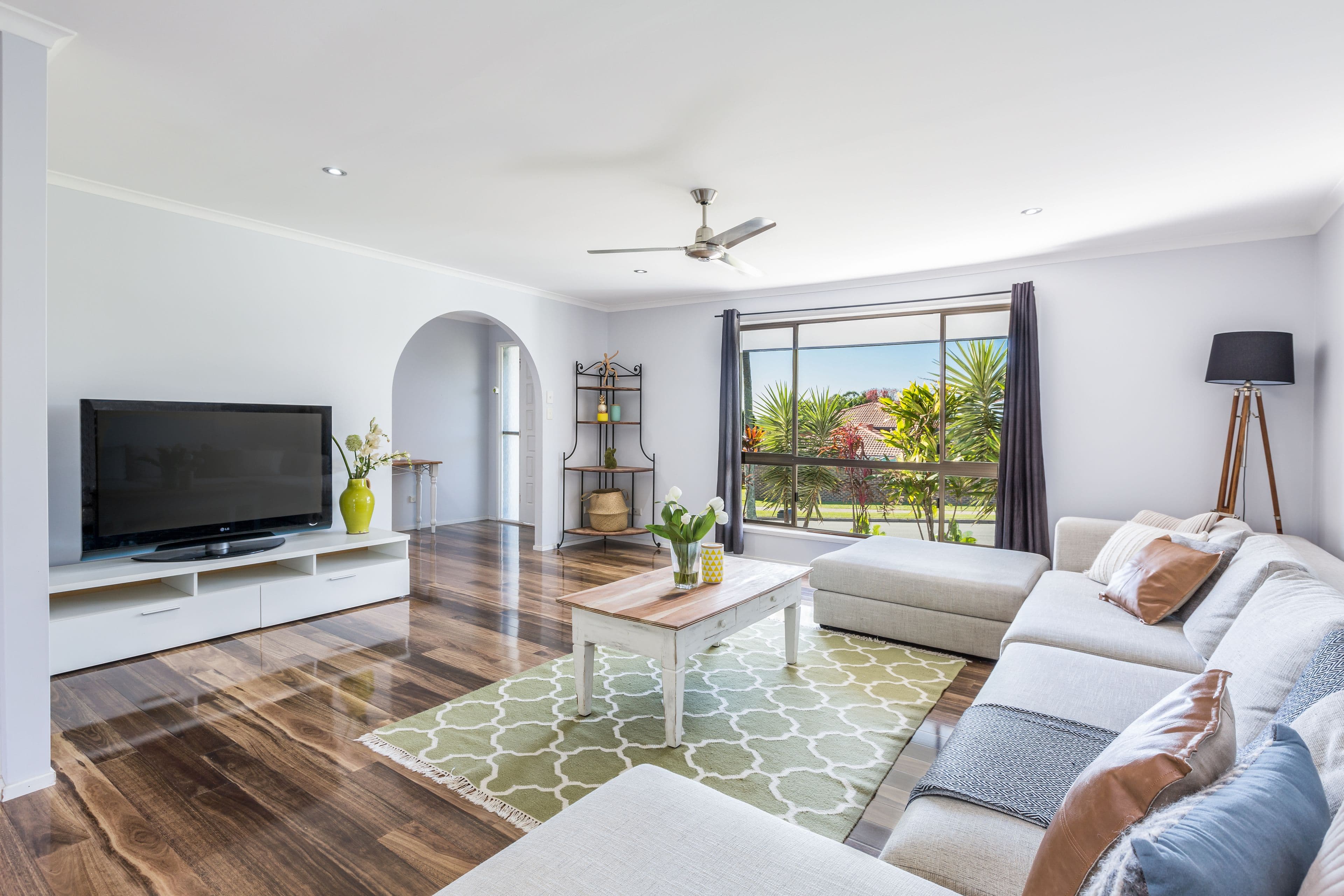 4 Mary Ann Street, Benowa QLD 4217, Benowa - Thumbnail 4