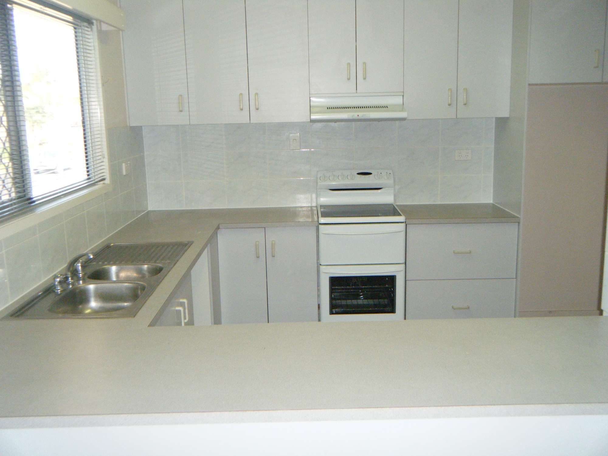 13 Brock Street, AITKENVALE QLD 4814, Aitkenvale - Thumbnail 2