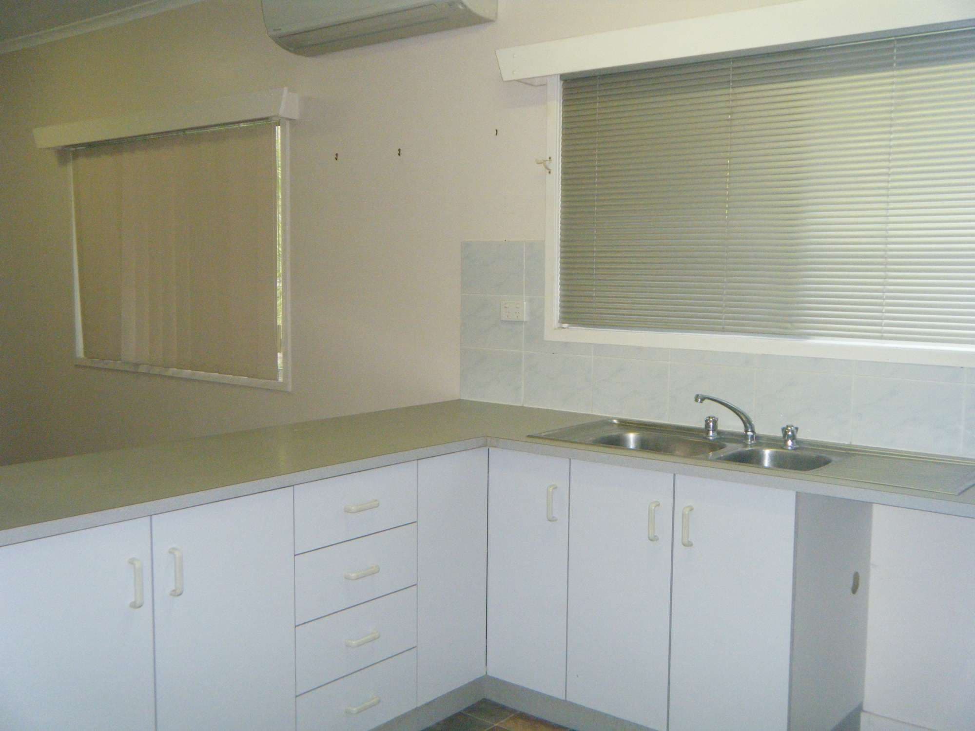 13 Brock Street, AITKENVALE QLD 4814, Aitkenvale - Thumbnail 4