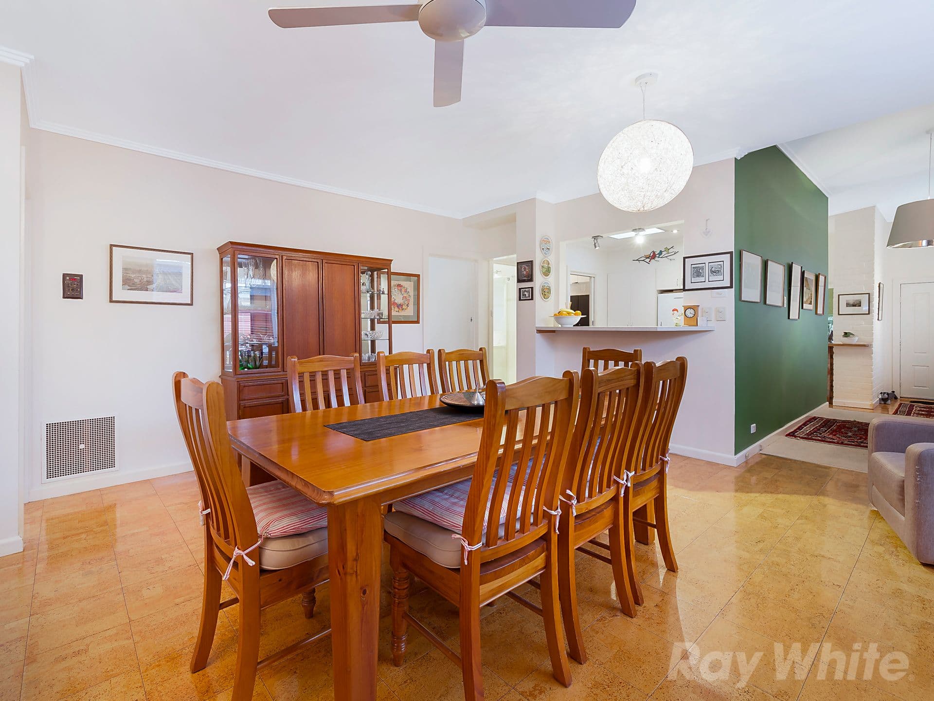 86 Headingley Road, Mount Waverley VIC 3149, Mount Waverley - Thumbnail 2