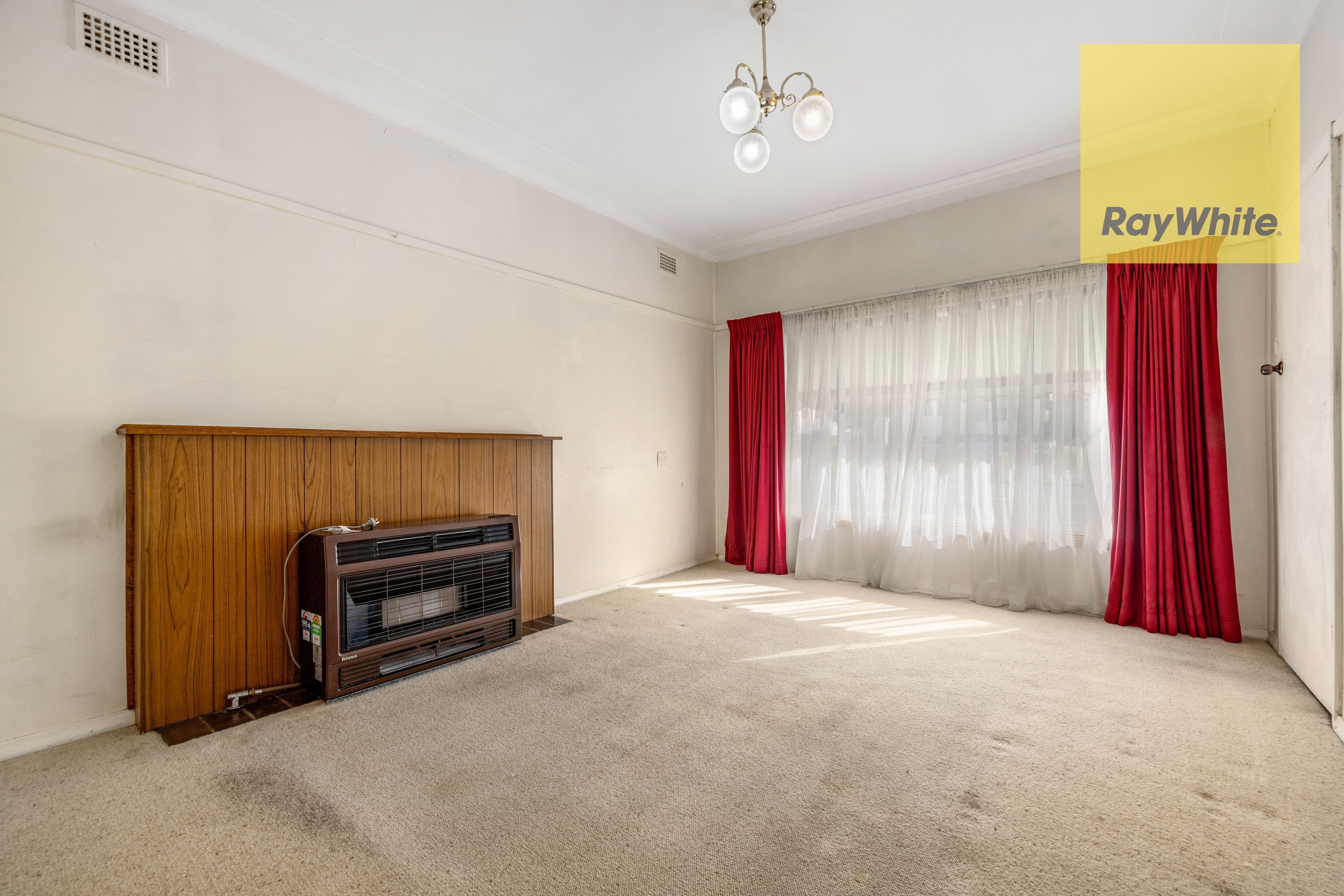 17 Kelso Street, Goulburn NSW 2580, Goulburn - Thumbnail 2
