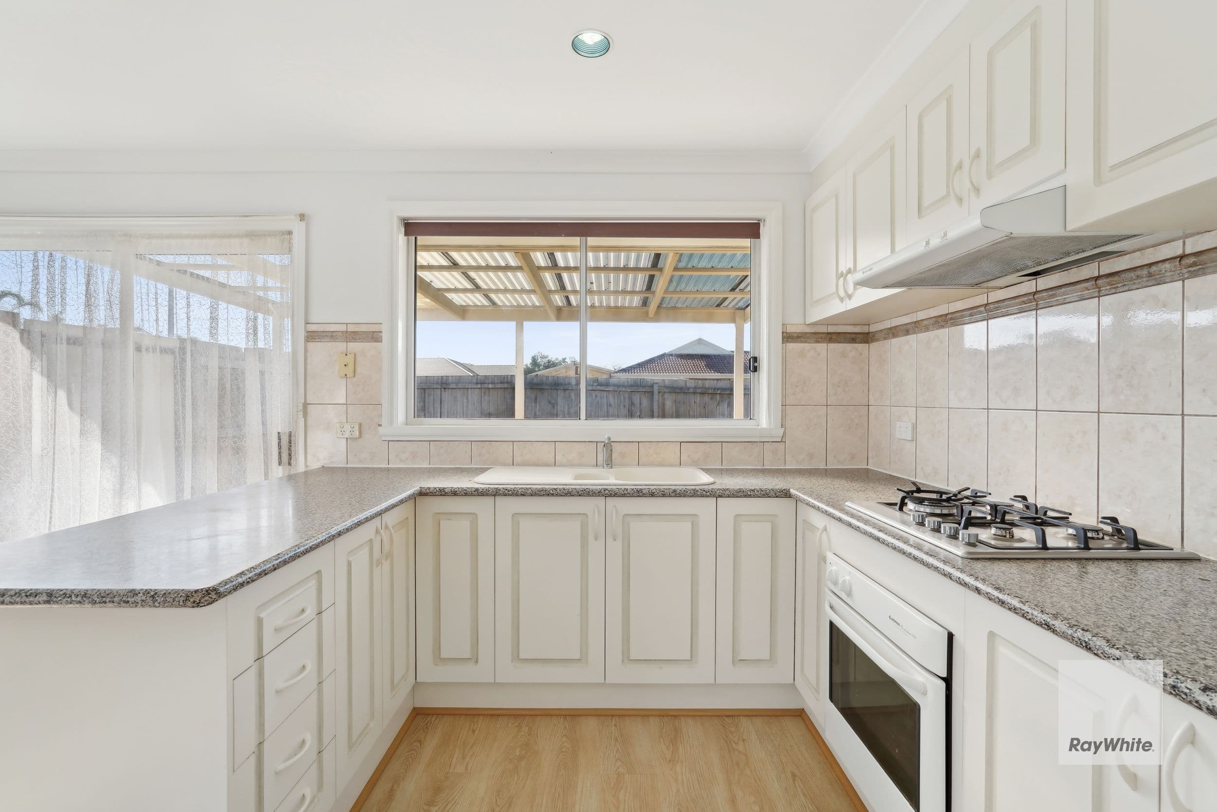 11 Charles Court, Sydenham VIC 3037, Sydenham - Thumbnail 3