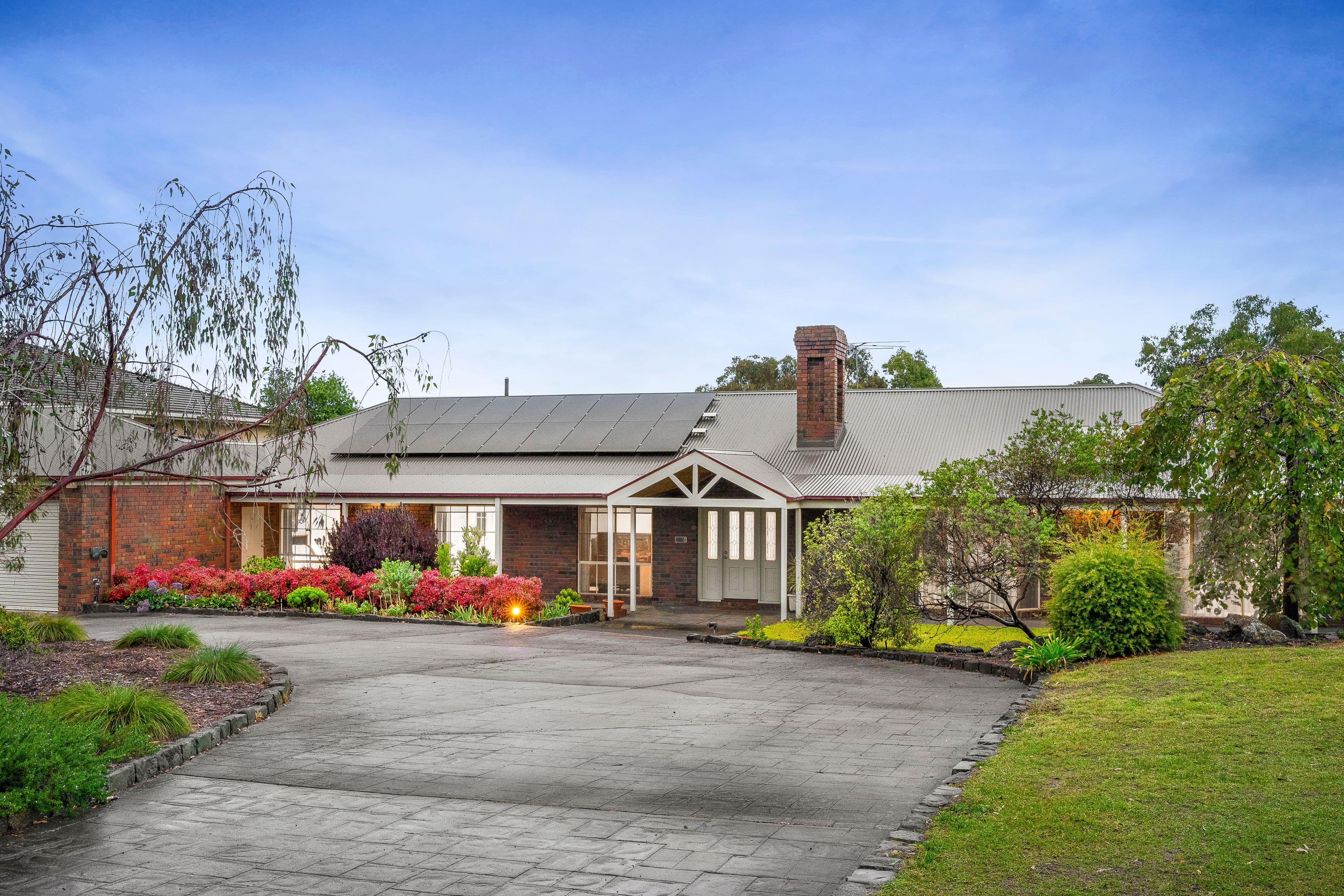 18 Greenock Court, Greenvale VIC 3059, Greenvale - Thumbnail 2