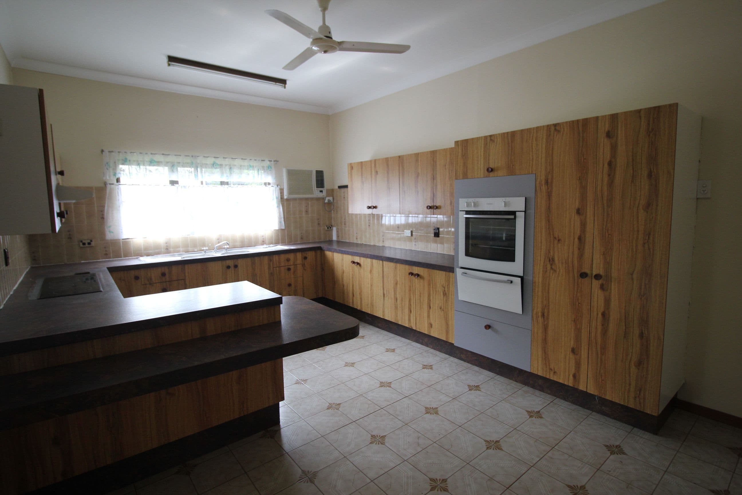6 Covell Street, Ingham QLD 4850, Ingham - Thumbnail 2