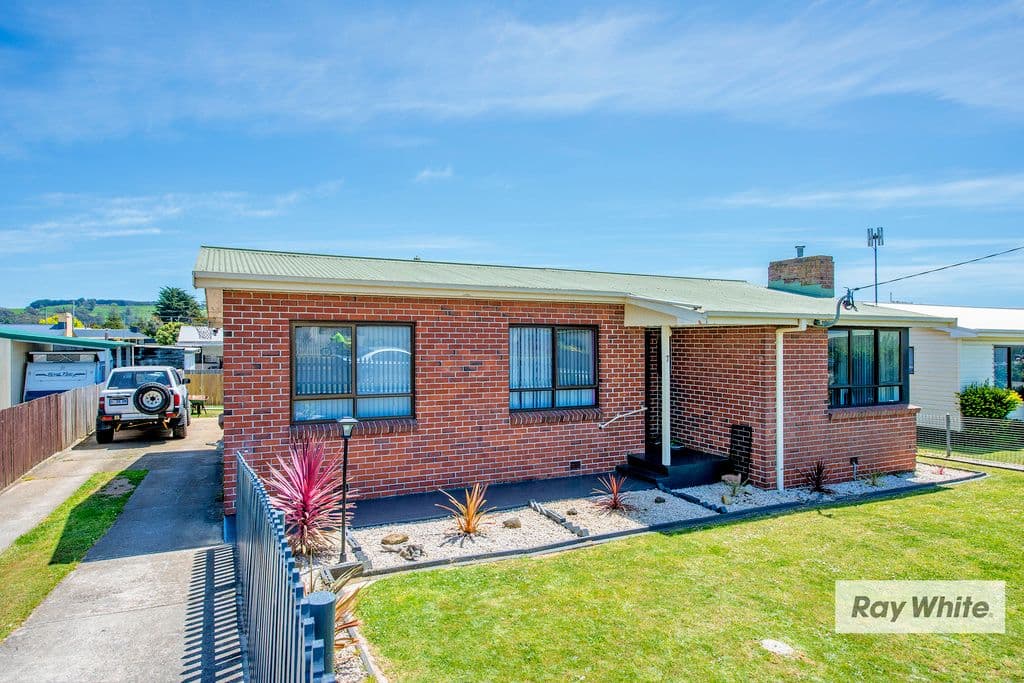 7 Raglan Street, Somerset TAS 7322, Somerset - Image 1