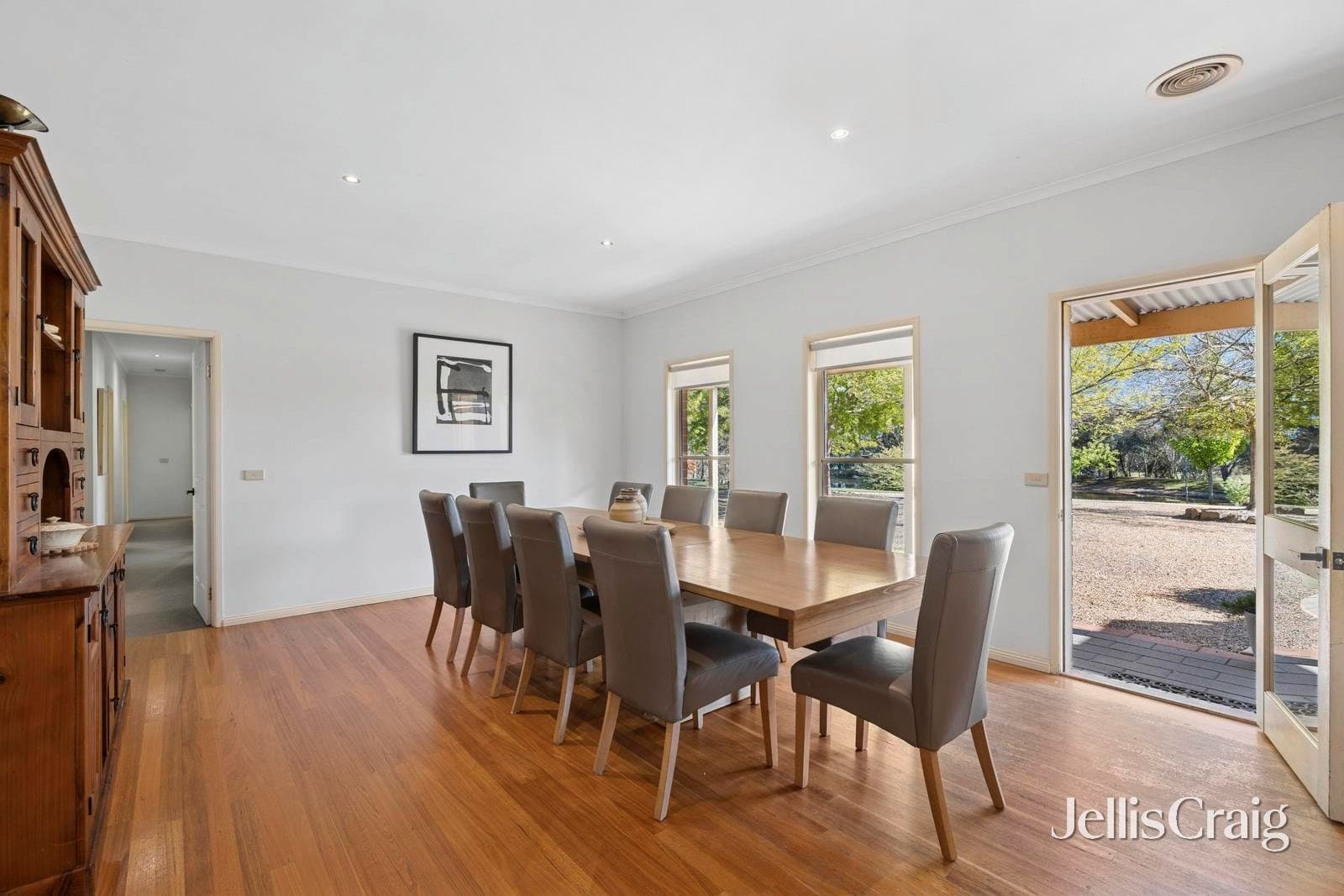 554 Romsey Road, Woodend, Woodend - Thumbnail 8