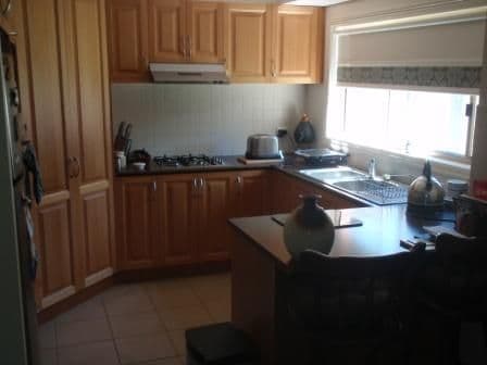 14 Parry Street, SEYMOUR VIC 3660, Seymour - Thumbnail 2