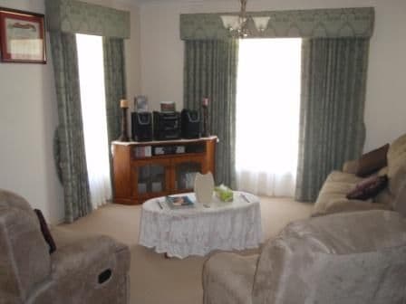 14 Parry Street, SEYMOUR VIC 3660, Seymour - Thumbnail 3