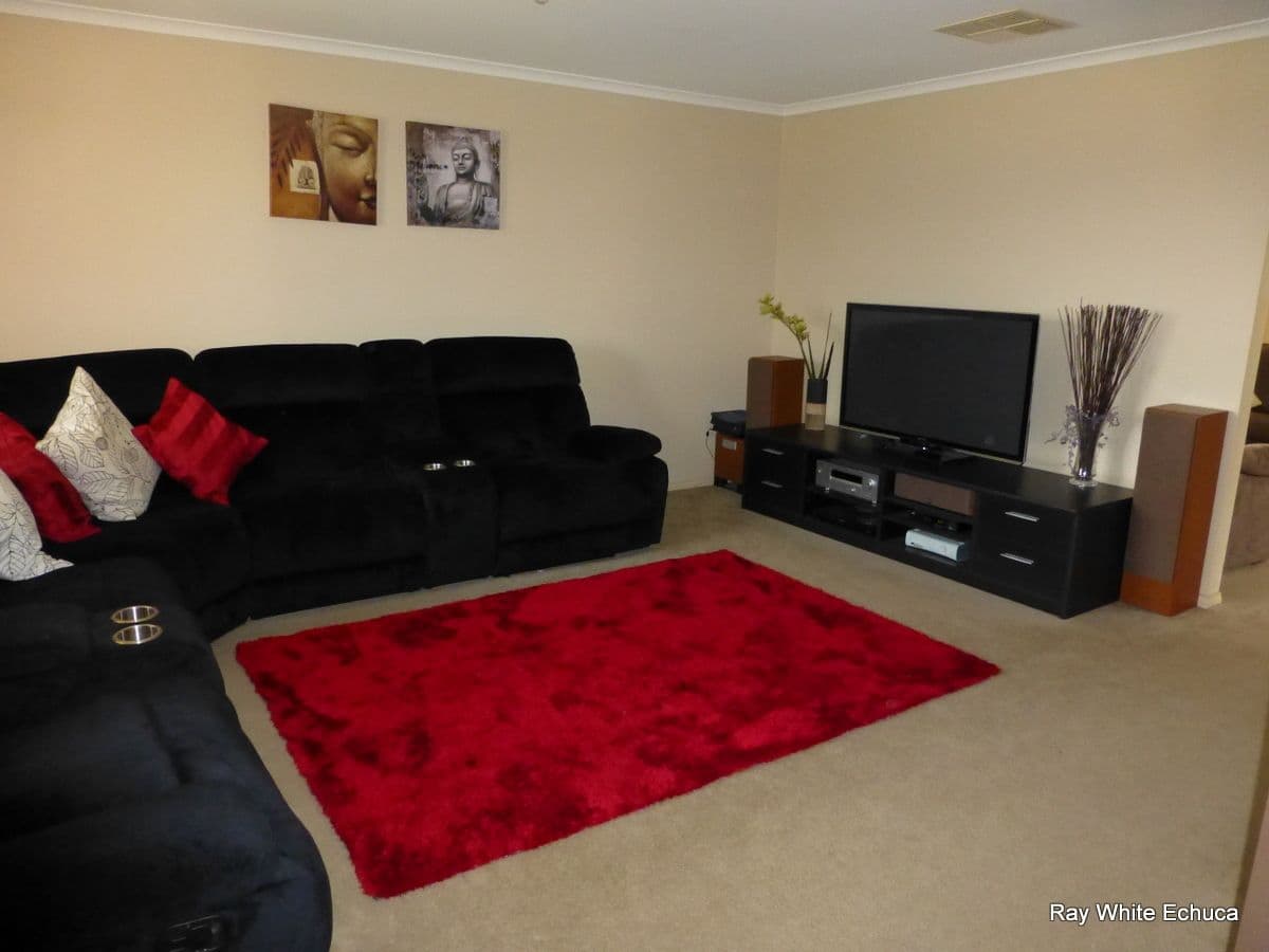 45 Declan Way, ECHUCA VIC 3564, Echuca - Thumbnail 4