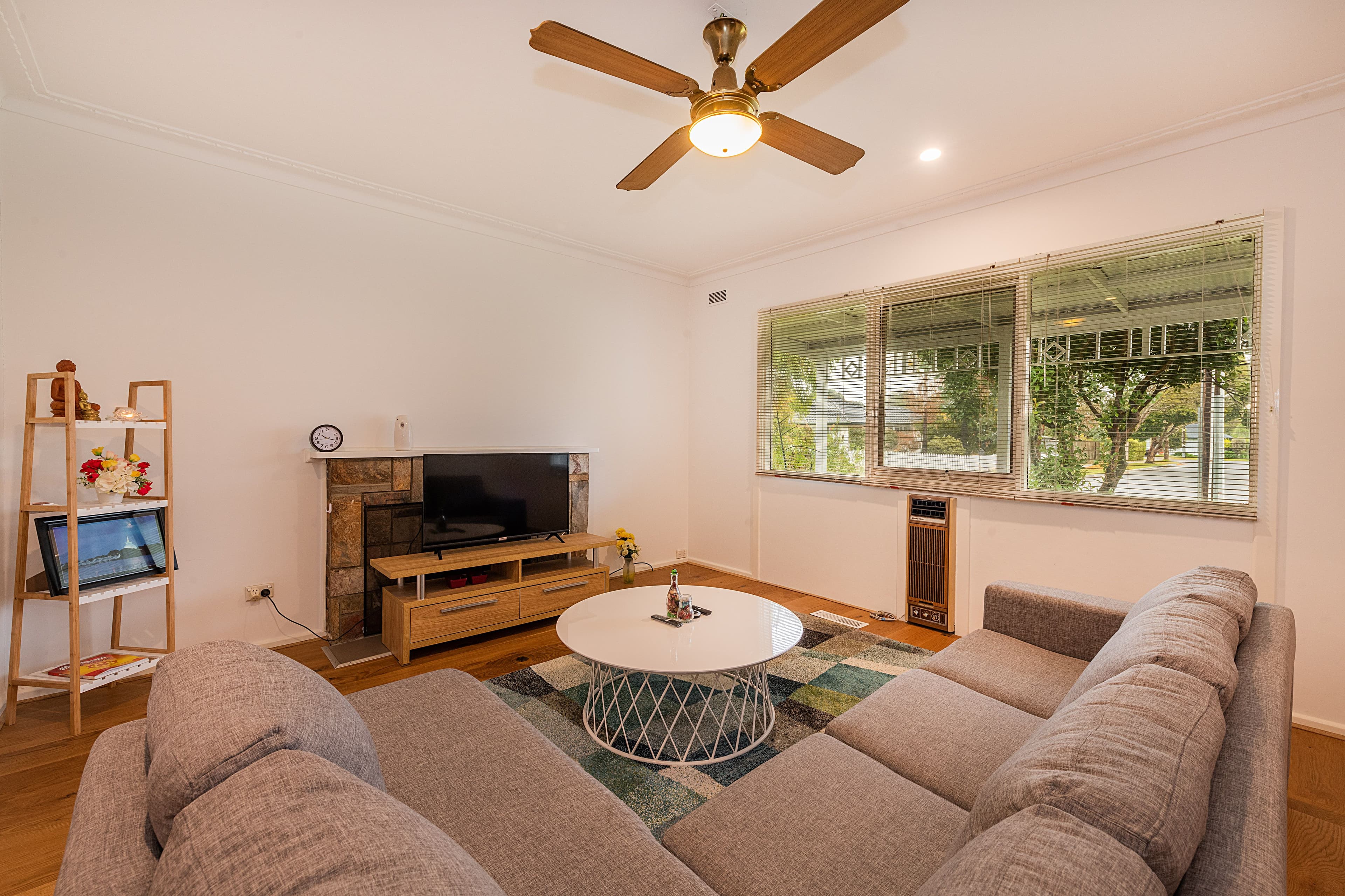 8 Derwent Drive, Bayswater VIC 3153, Bayswater - Thumbnail 5