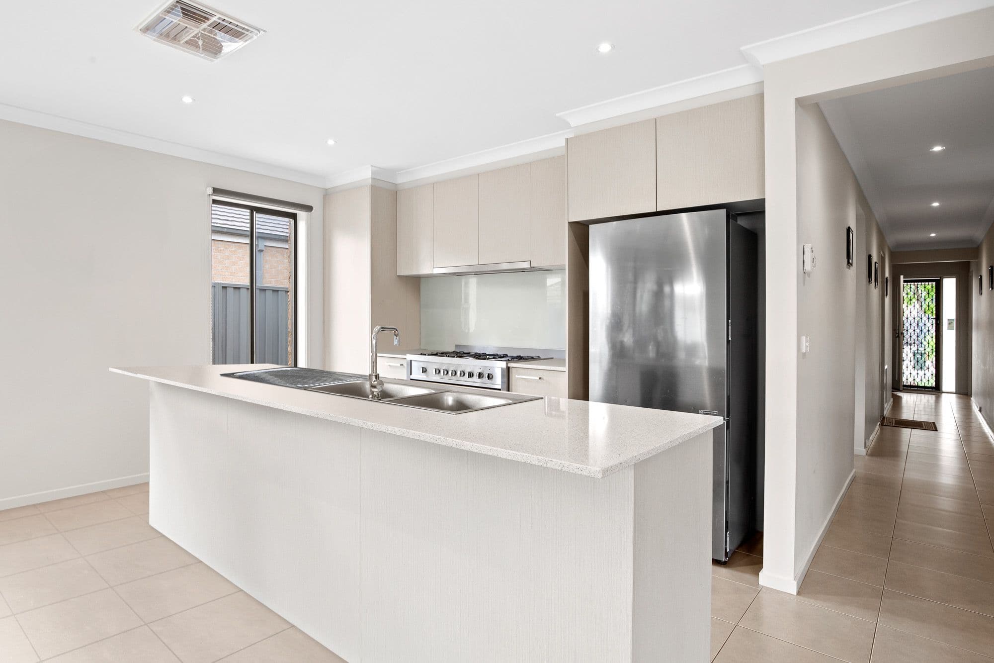 5 Bindarri Road, MANOR LAKES VIC 3024, Manor Lakes - Thumbnail 3