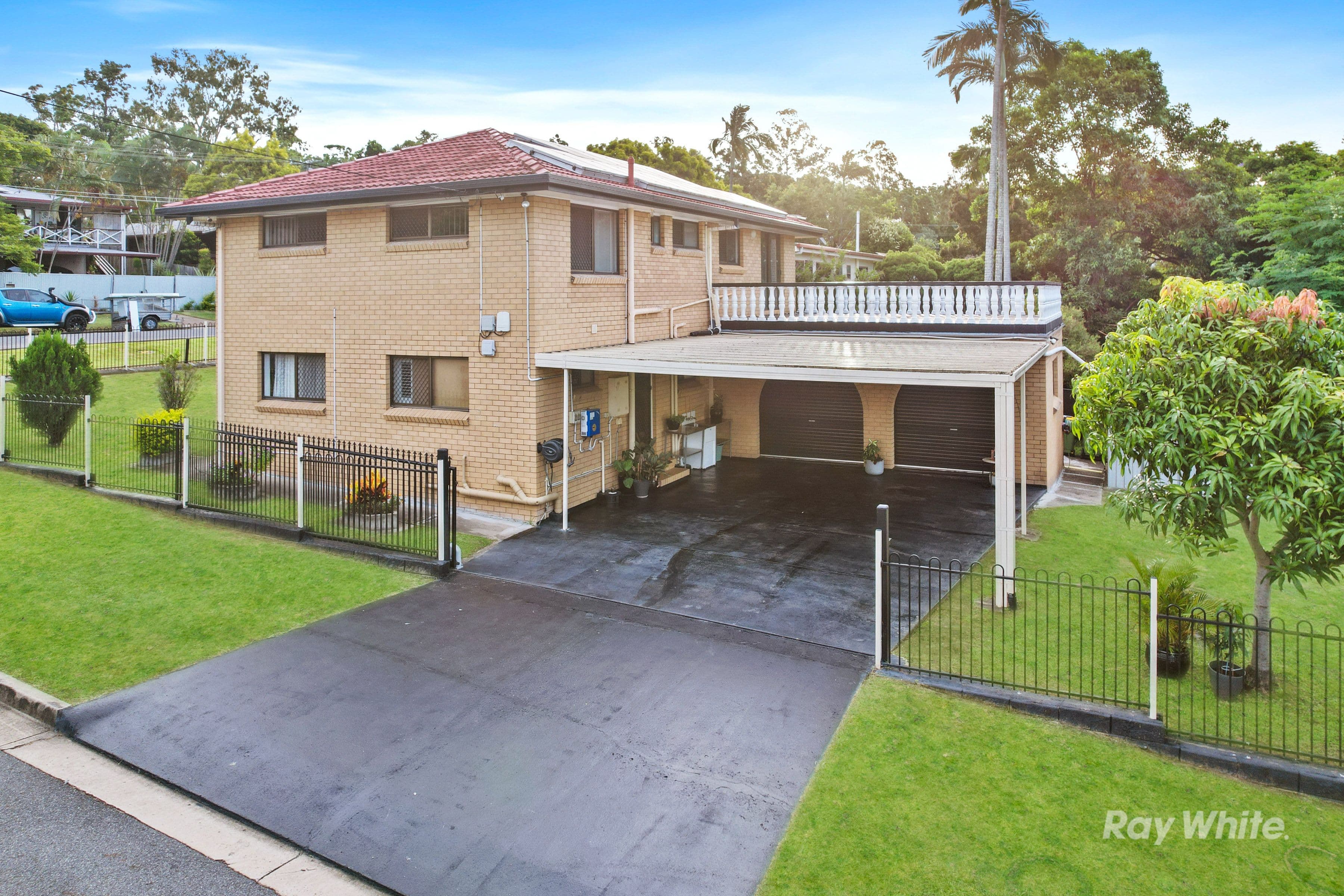 13 Elizabeth Crescent, Goodna QLD 4300, Goodna - Thumbnail 2