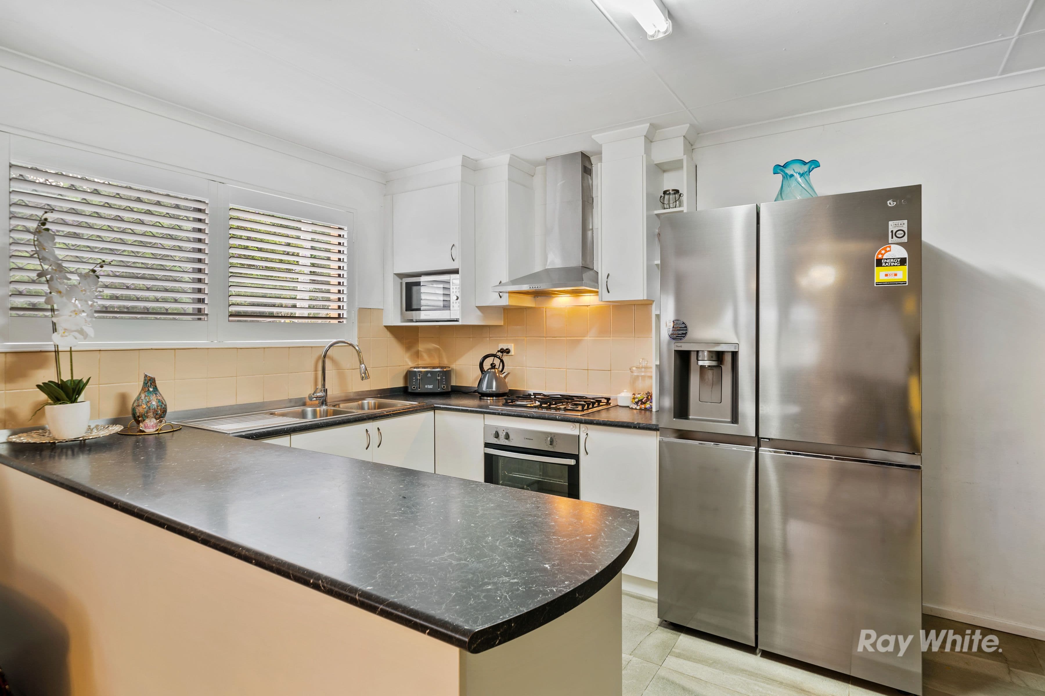 13 Elizabeth Crescent, Goodna QLD 4300, Goodna - Thumbnail 5