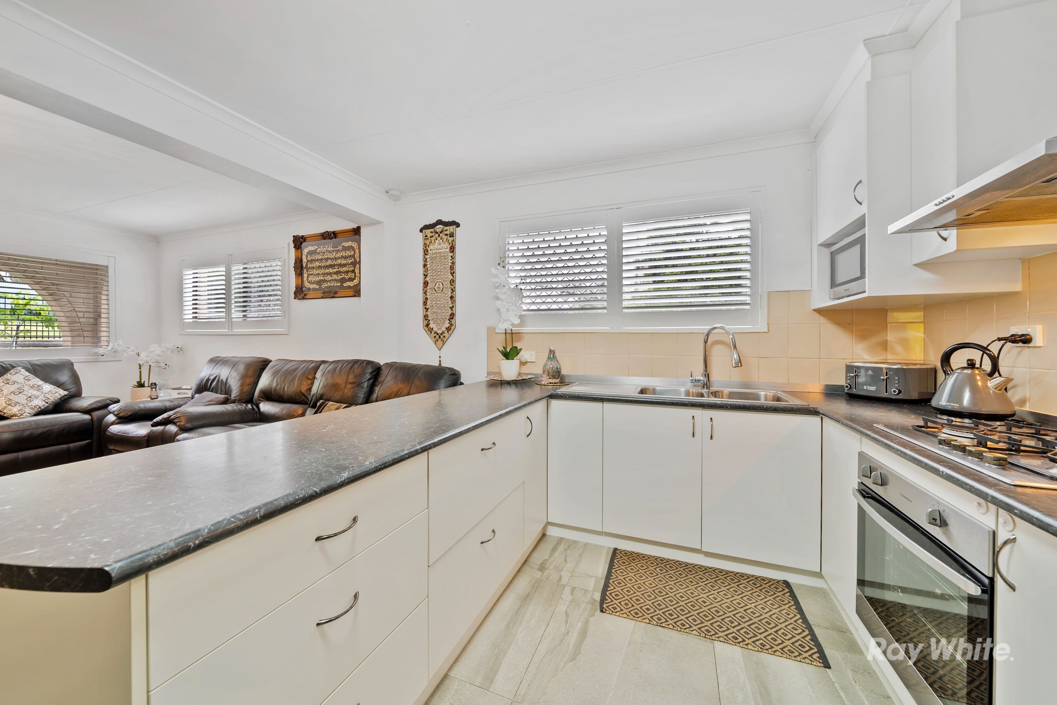 13 Elizabeth Crescent, Goodna QLD 4300, Goodna - Thumbnail 7