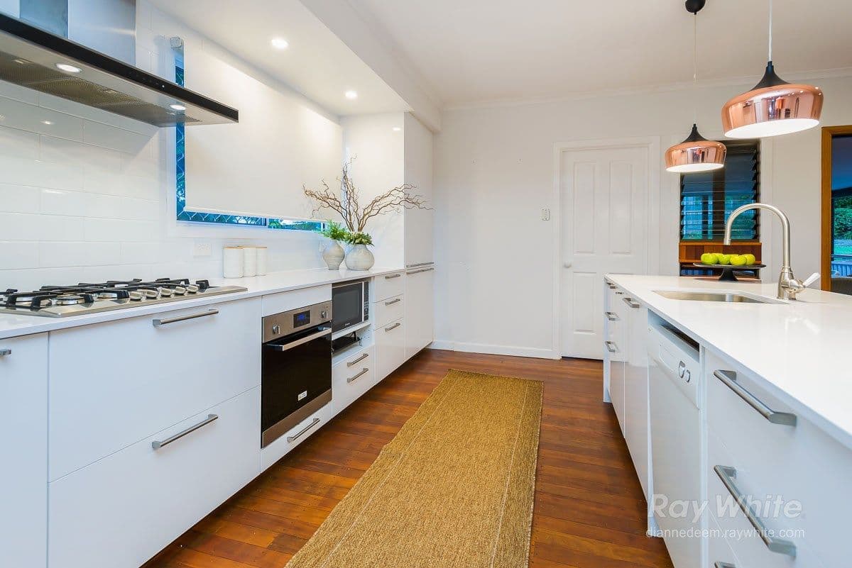 50 Dunrod Street, Holland Park West QLD 4121, Holland Park West - Thumbnail 4