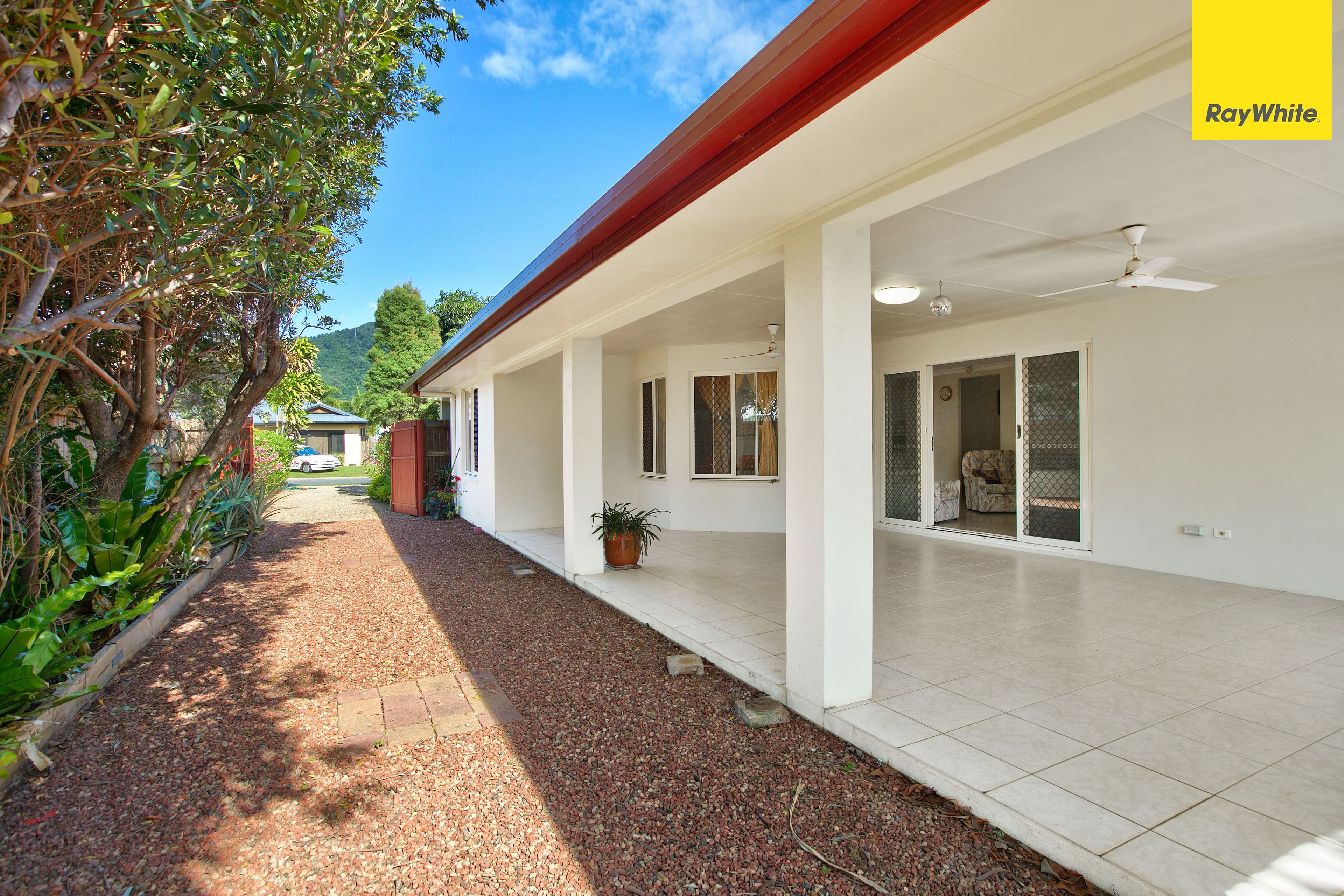 8 Hetherton Street, Smithfield QLD 4878, Smithfield - Thumbnail 3