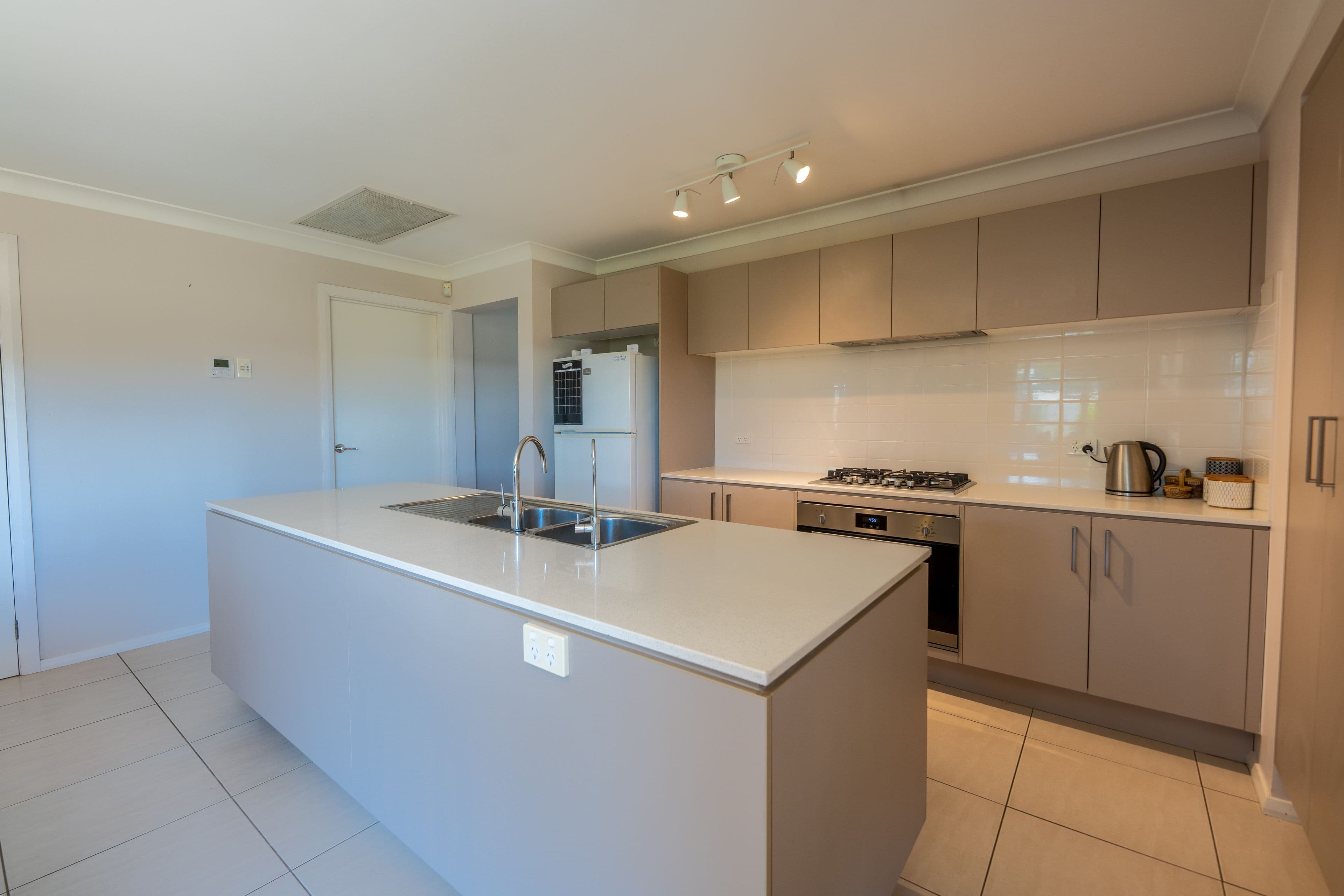 85 York Street, Forbes NSW 2871, Forbes - Thumbnail 3