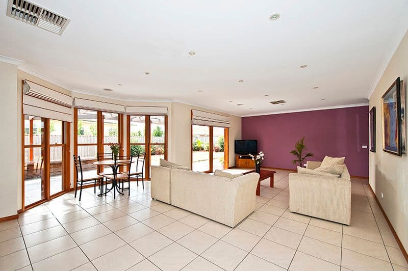 10 Spoonbill Street, DOREEN VIC 3754, Doreen - Image 1