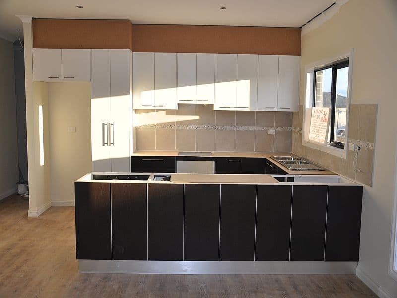 12 Farmhouse Boulevard, EPPING VIC 3076, Epping - Thumbnail 2