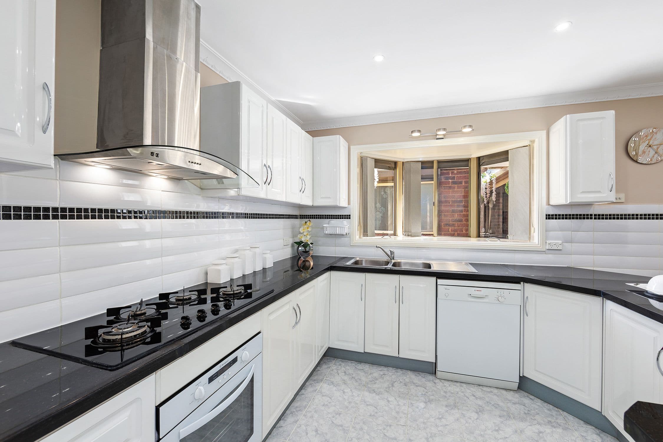19 Bluestone Walk, Delahey VIC 3037, Delahey - Thumbnail 6