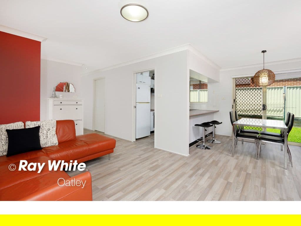 55 Henry Lawson Drive, Peakhurst - Thumbnail 3