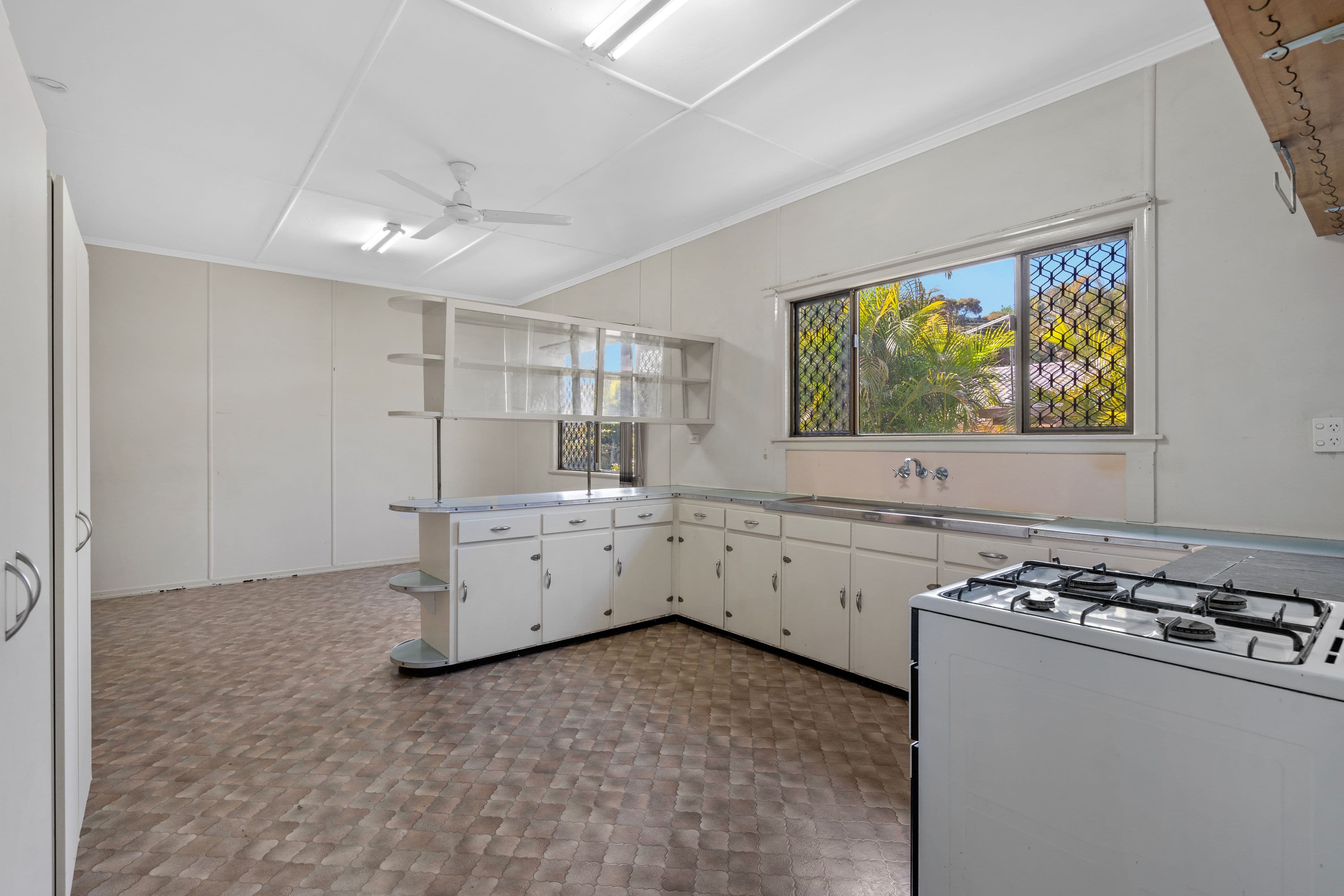 95 Jacaranda Street, East Ipswich QLD 4305, East Ipswich - Thumbnail 8