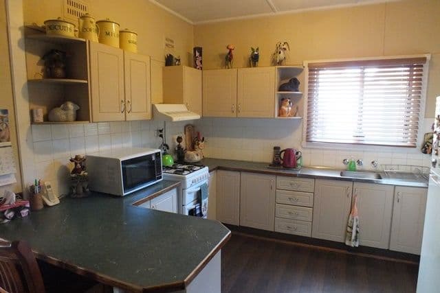 13 Jenolan Street, Oberon NSW 2787, Oberon - Thumbnail 6