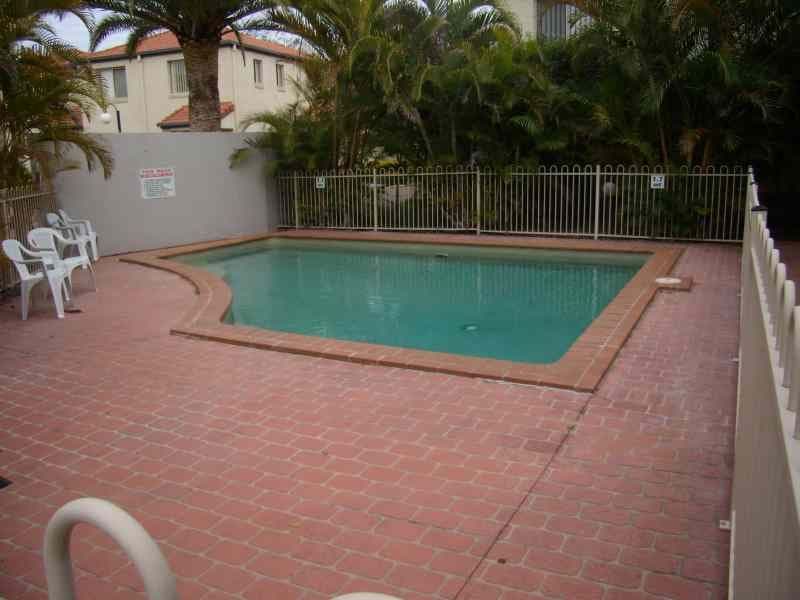 218 Bloomfield Street, CLEVELAND QLD 4163, Cleveland - Thumbnail 2