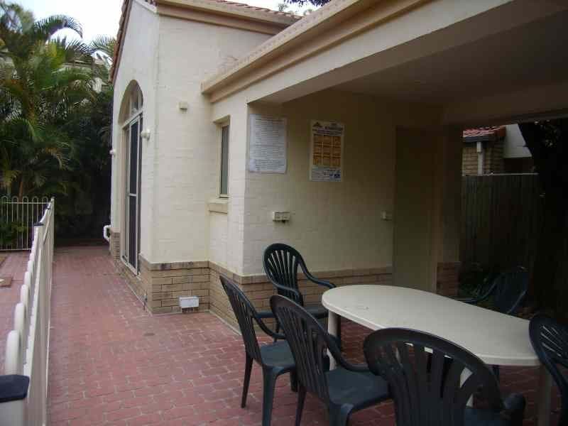218 Bloomfield Street, CLEVELAND QLD 4163, Cleveland - Thumbnail 3