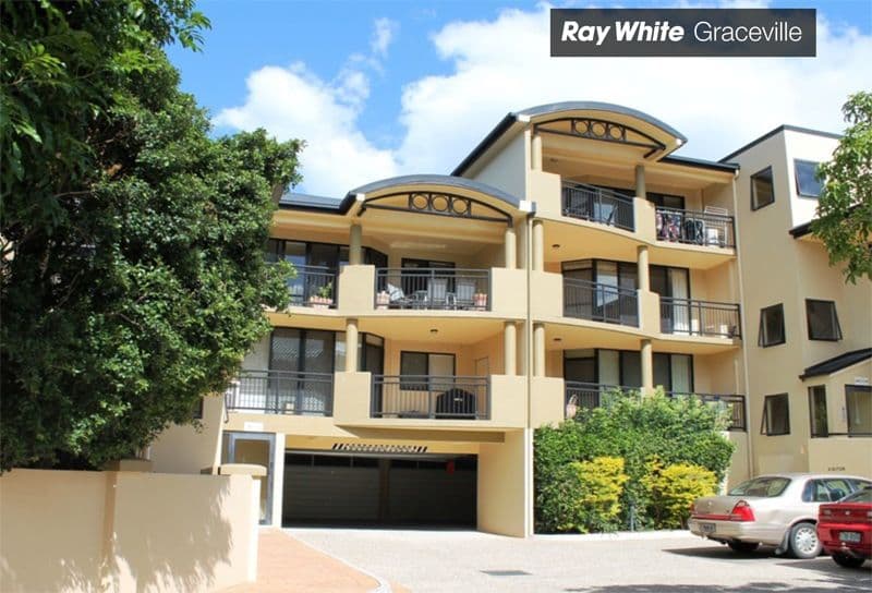 44 Broomfield Street, TARINGA QLD 4068, Taringa - Image 1