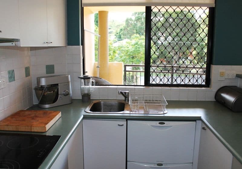 44 Broomfield Street, TARINGA QLD 4068, Taringa - Thumbnail 6