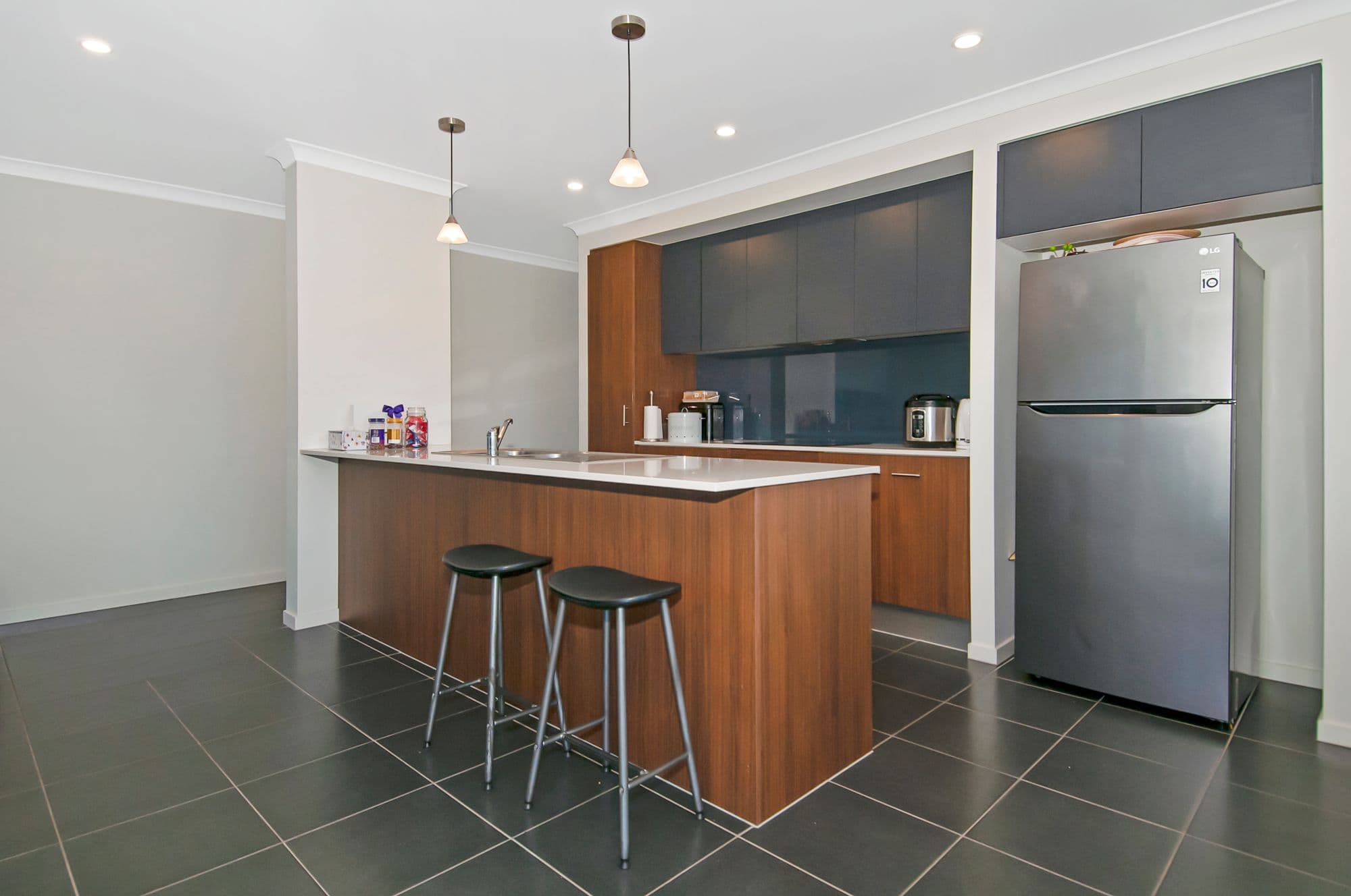 4 Prince George Street, Holmview QLD 4207, Holmview - Thumbnail 4