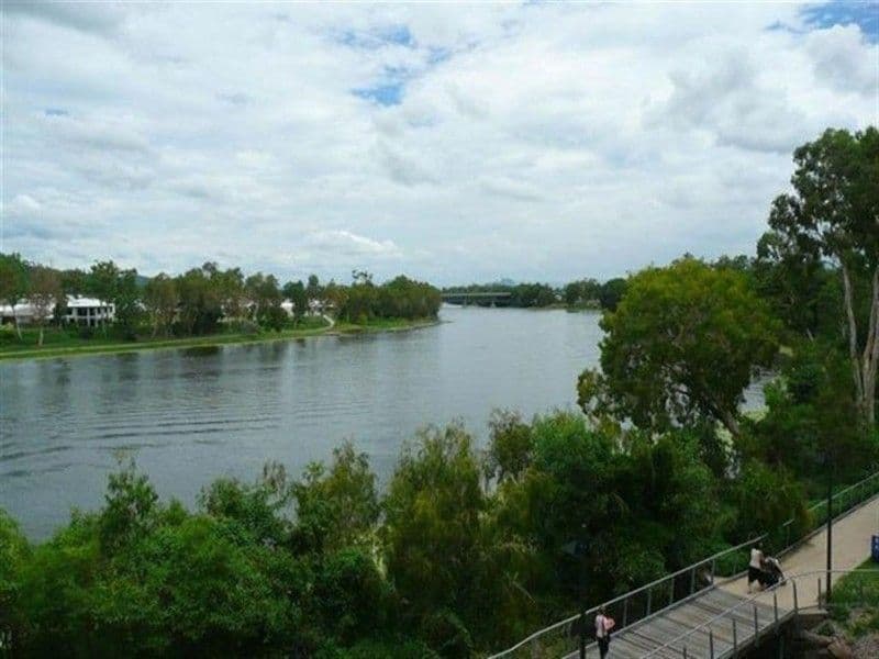 1 Sporting Drive, THURINGOWA CENTRAL QLD 4817, Thuringowa Central - Thumbnail 2
