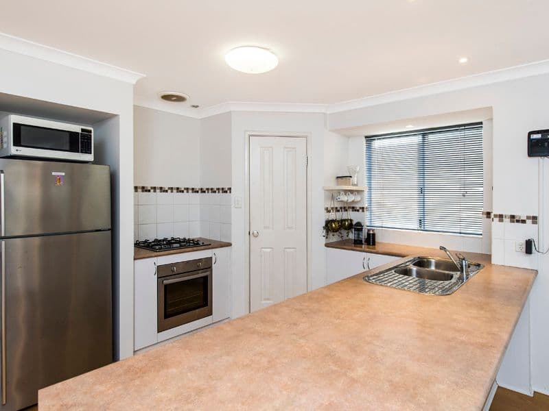 13 Aldersyde Meander, Baldivis WA 6171, Baldivis - Thumbnail 3