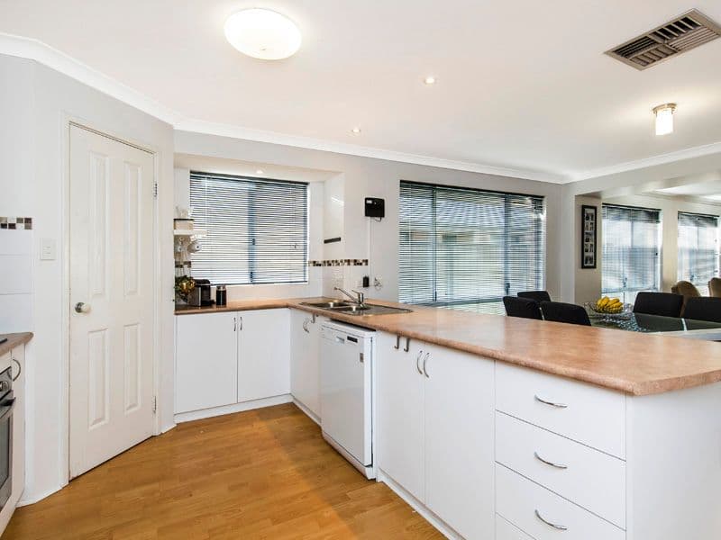 13 Aldersyde Meander, Baldivis WA 6171, Baldivis - Thumbnail 5