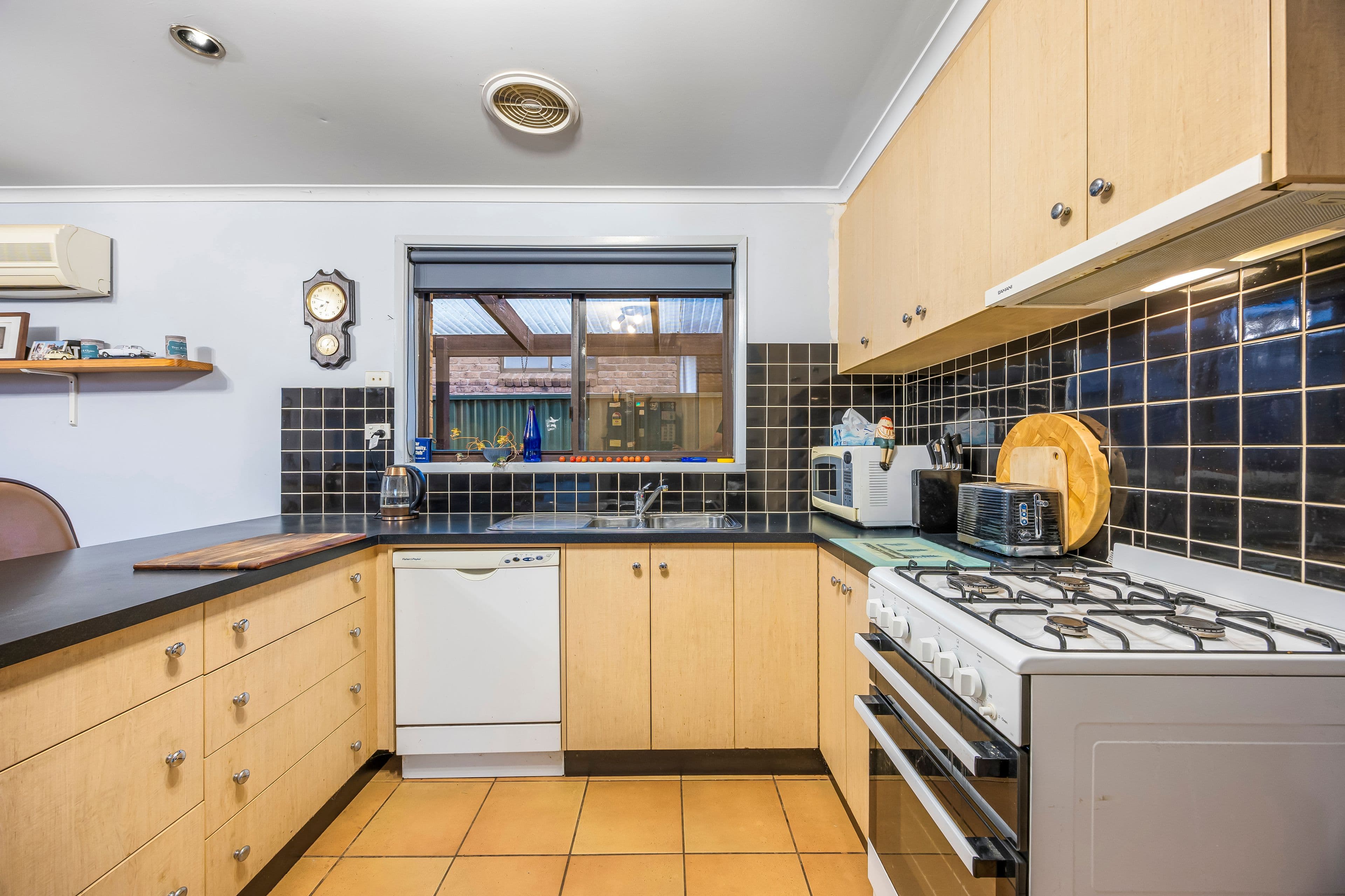 34 Bradby Avenue, Mount Clear VIC 3350, Mount Clear - Thumbnail 5