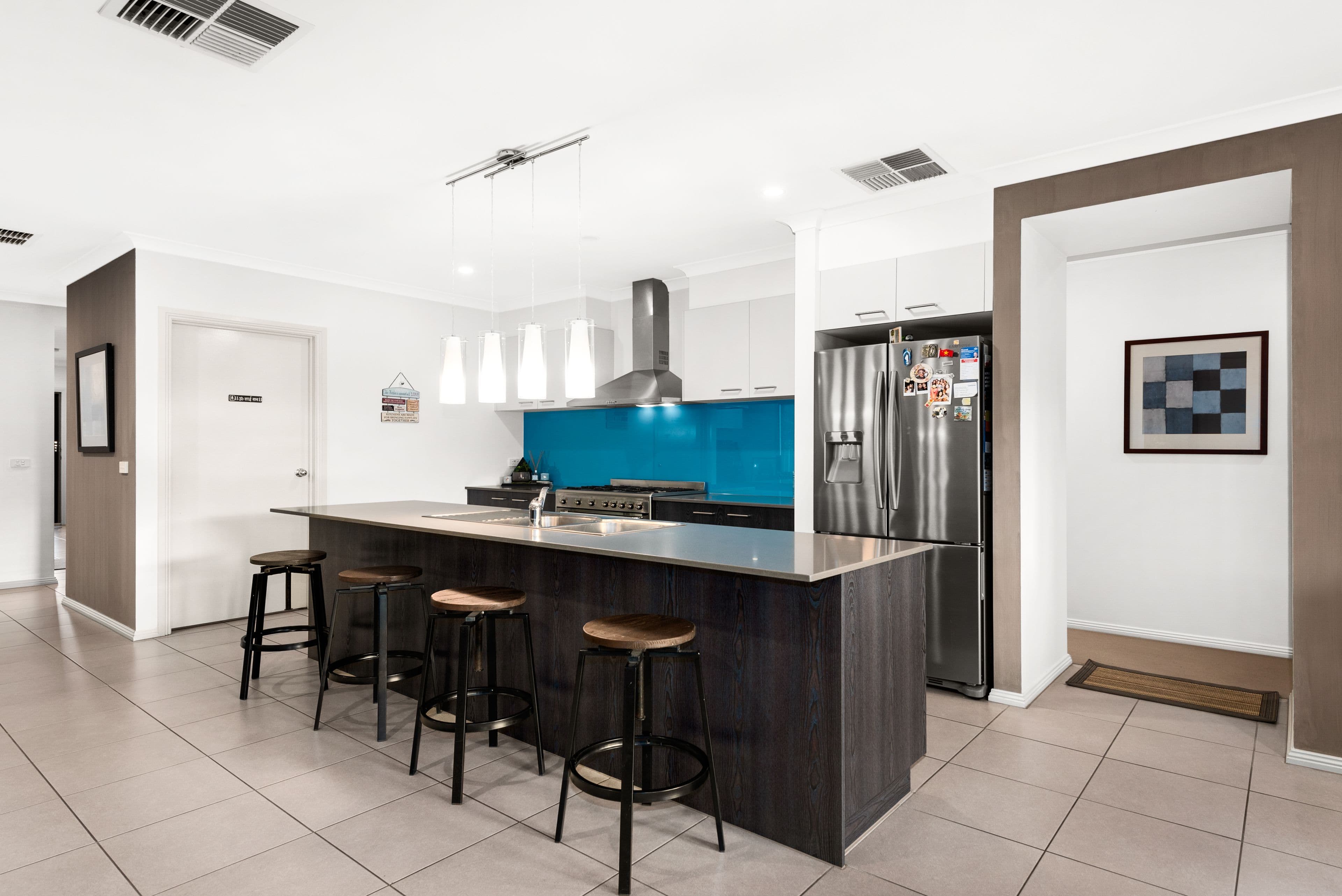 33 Warbler Street, Pakenham VIC 3810, Pakenham - Thumbnail 4