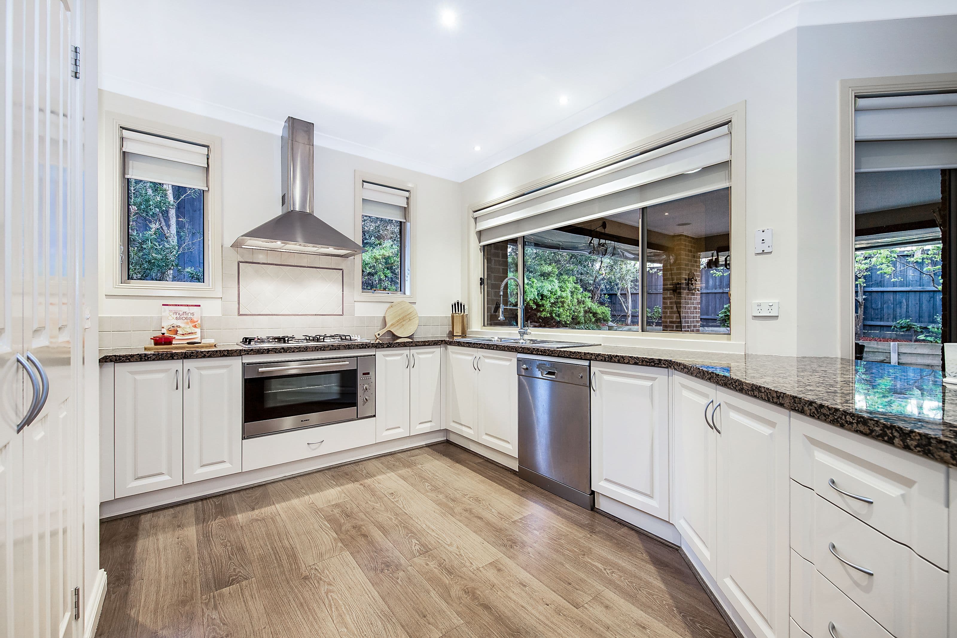 38 Camville Road, Mulgrave VIC 3170, Mulgrave - Thumbnail 2