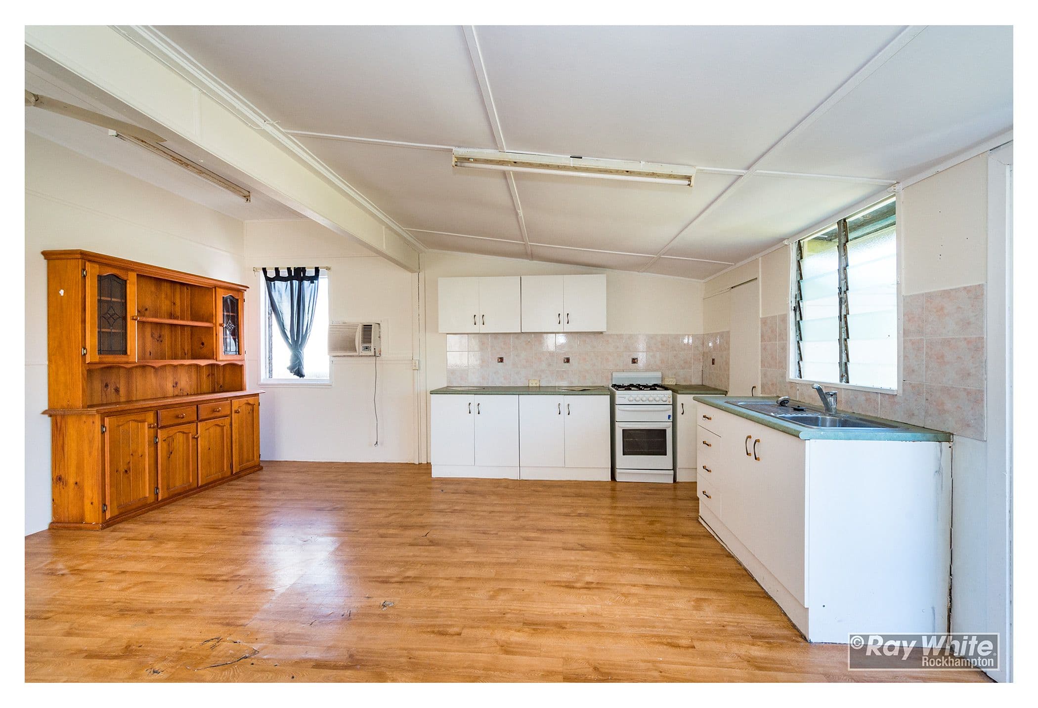 338 East Street, Depot Hill QLD 4700, Depot Hill - Thumbnail 5