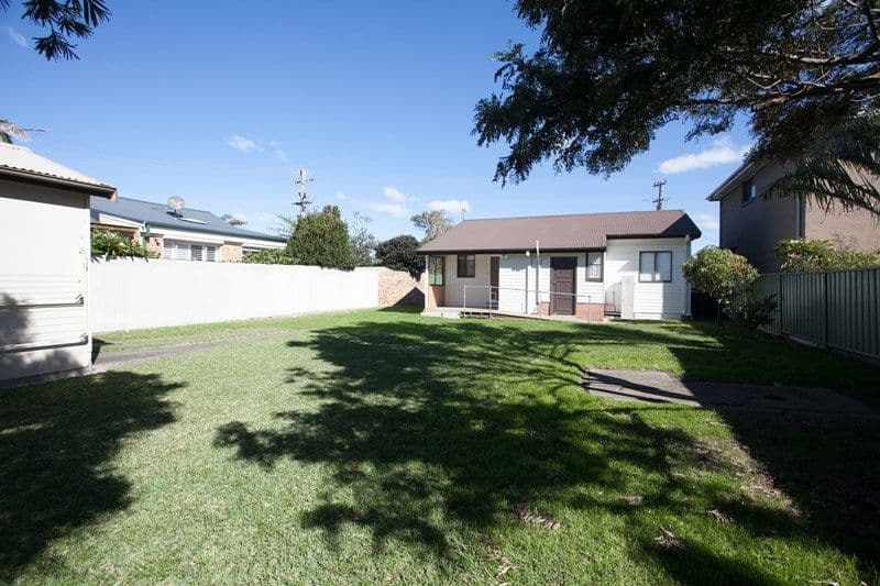 131 Osborne Parade, Warilla - Thumbnail 2