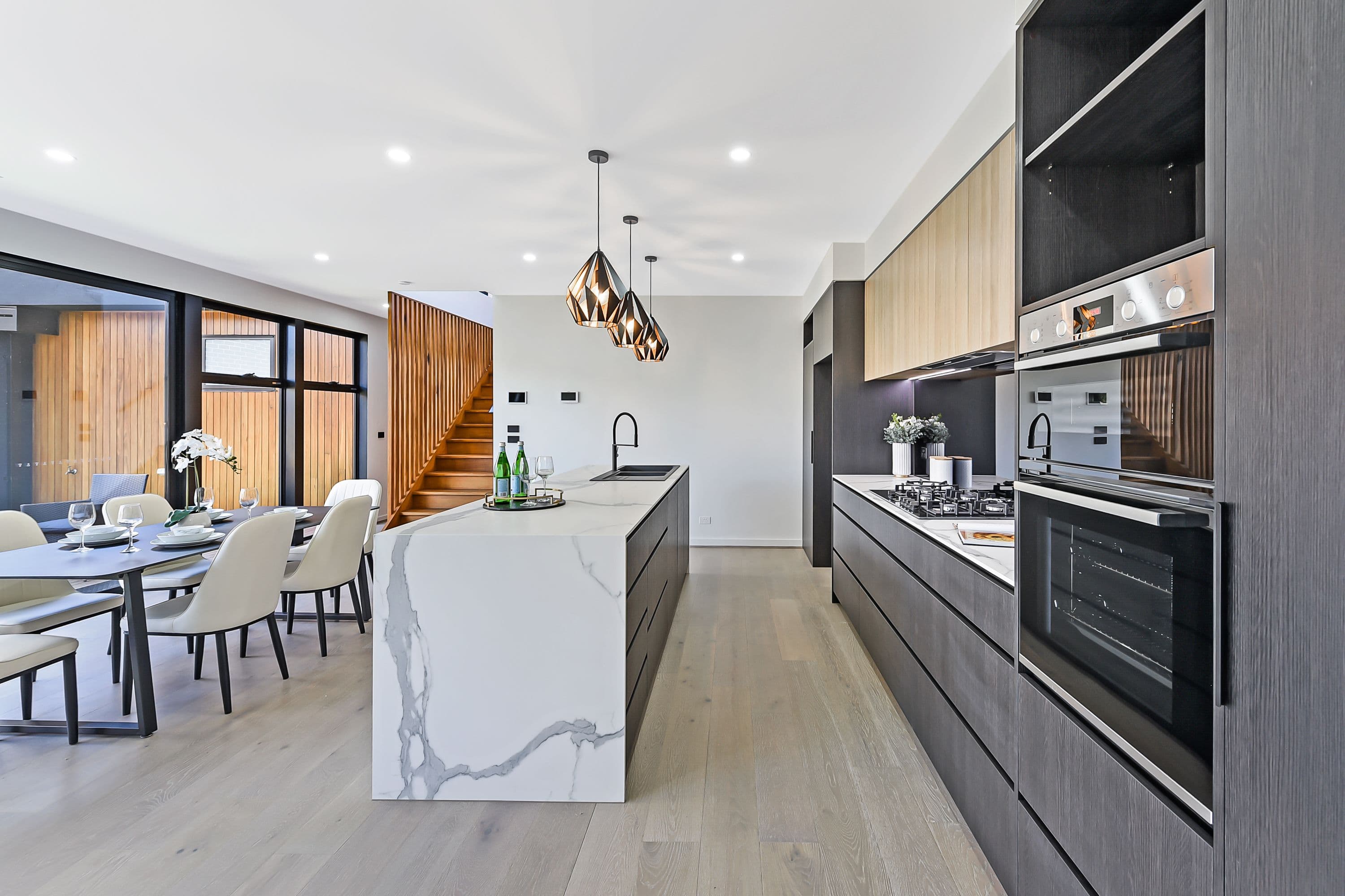 2A Normanby Road, Bentleigh East VIC 3165, Bentleigh East - Thumbnail 3