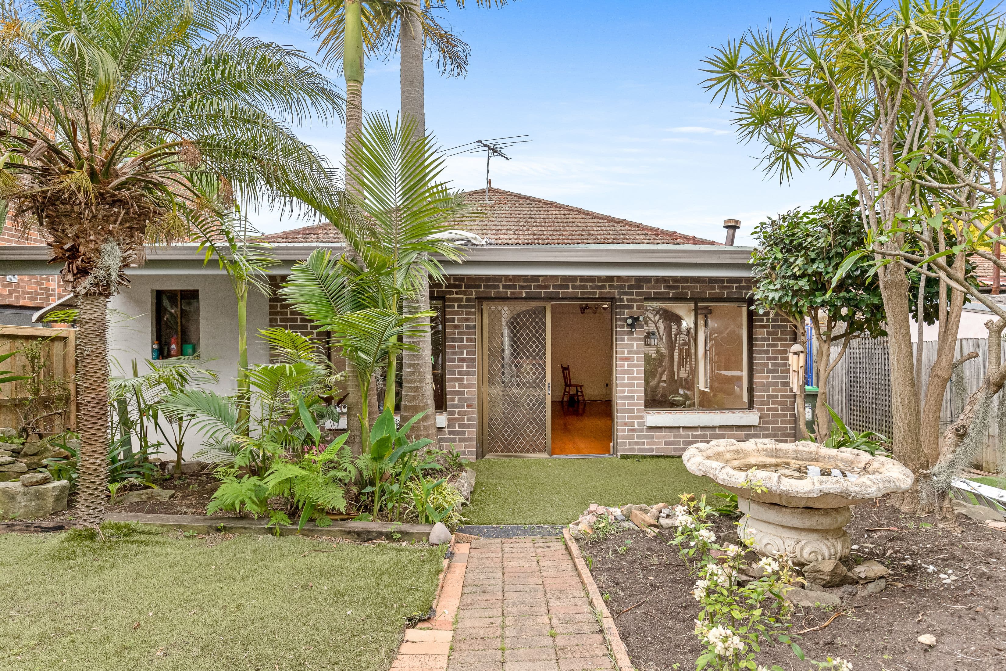 85 Abergeldie Street, Dulwich Hill NSW 2203, Dulwich Hill - Thumbnail 7