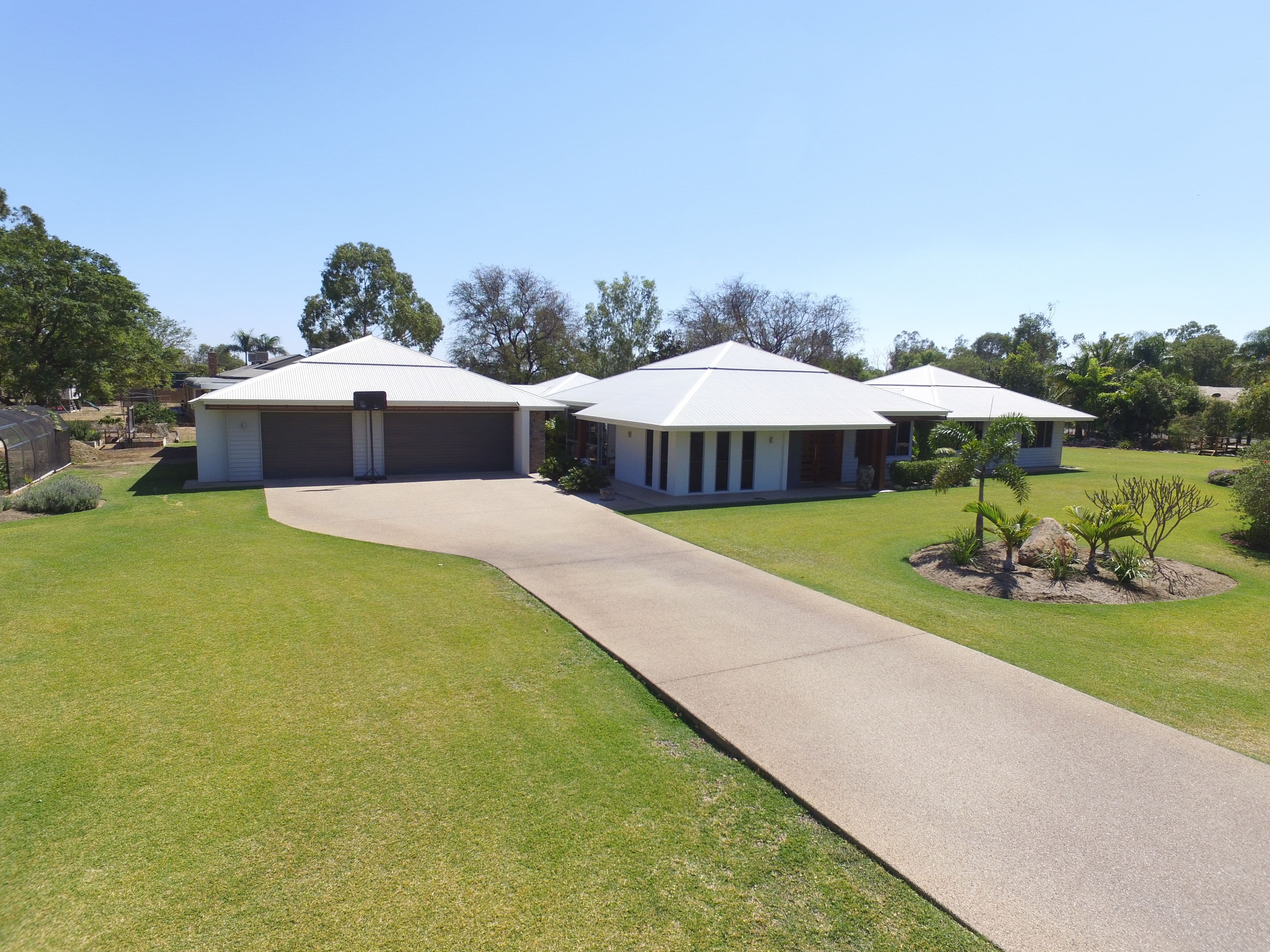 65 Slack Drive, Emerald QLD 4720, Emerald - Image 1