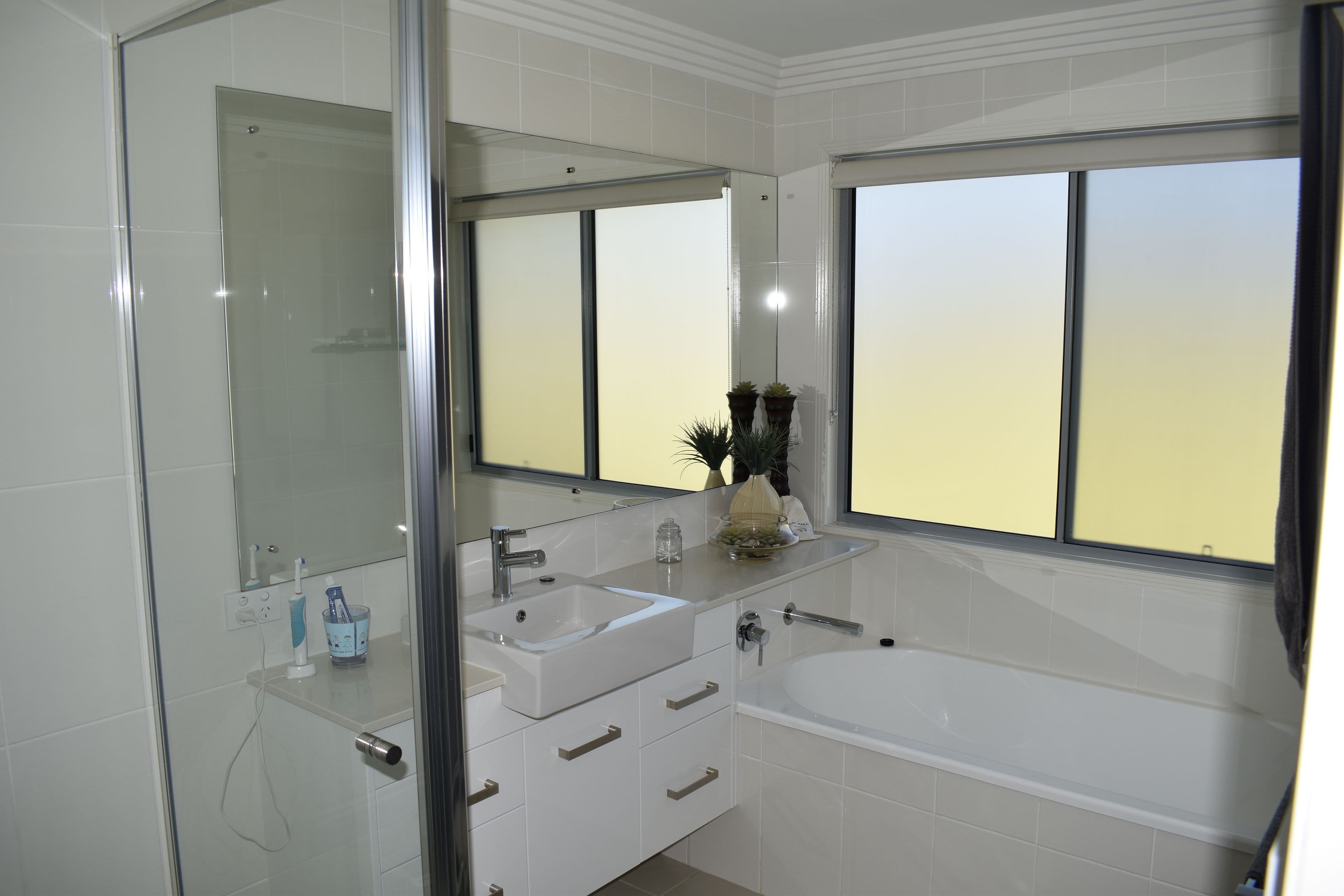 65 Slack Drive, Emerald QLD 4720, Emerald - Thumbnail 6